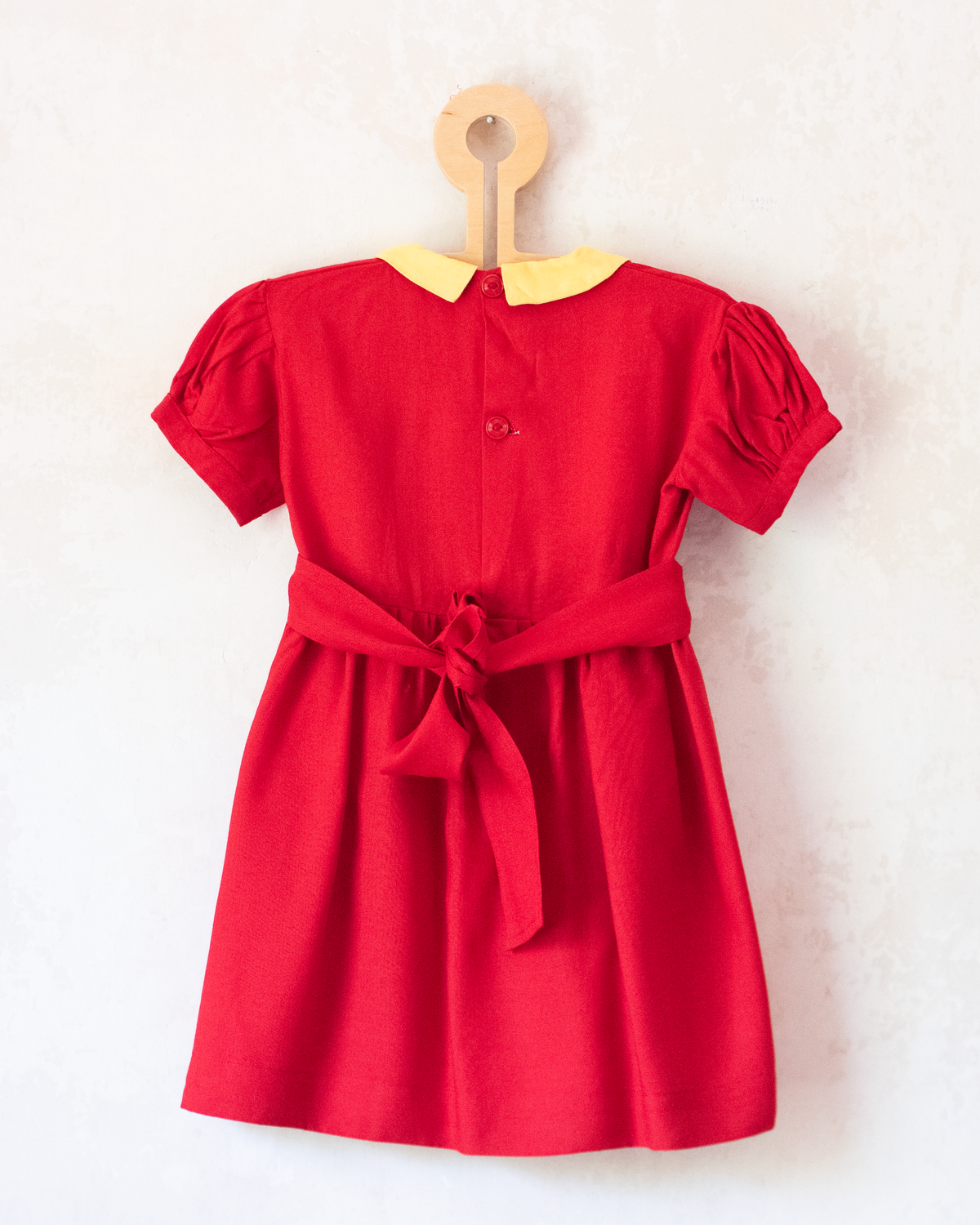 Red dress with embroidered mushrooms | French deadstock from the sixties | 2-3 years