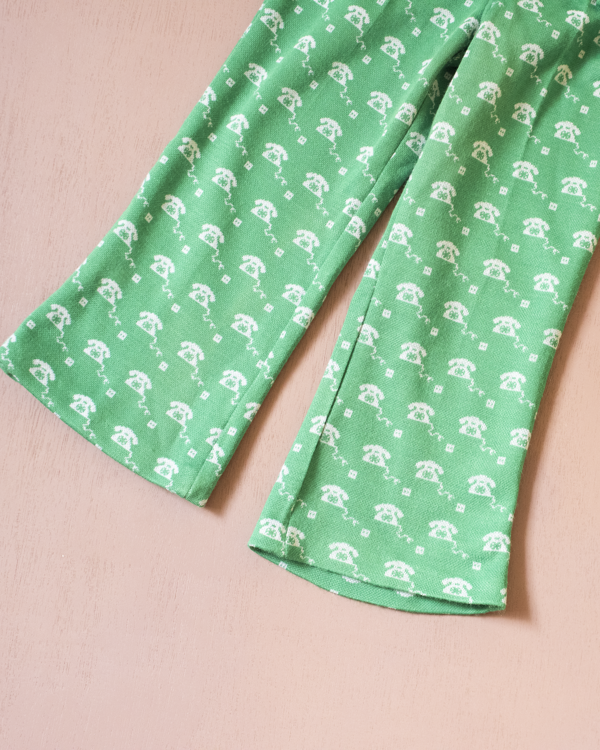 אוברול ירוק מהסבנטיז עם טלפון חוגה | 3-4 שנים