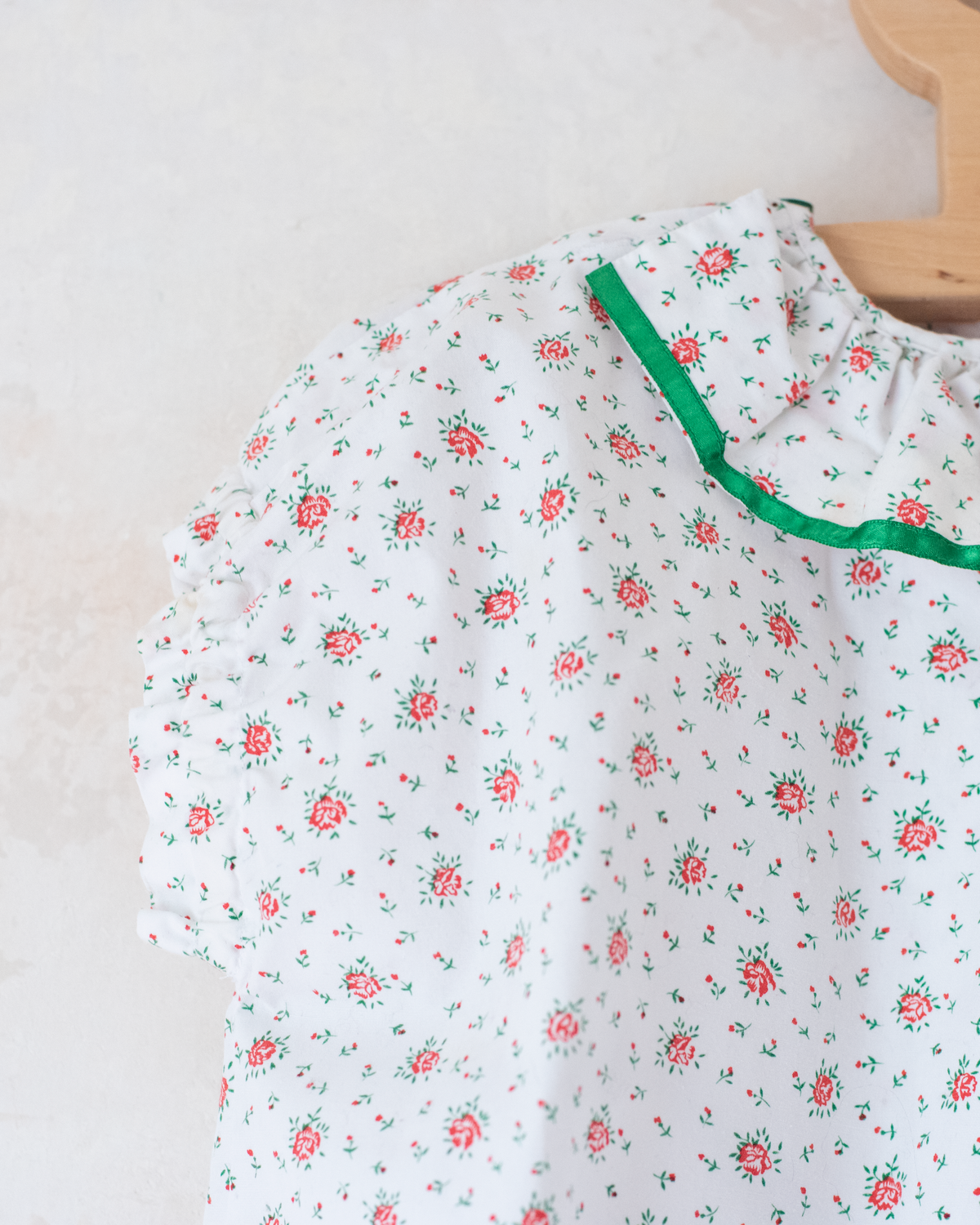 White overalls with flowers and a gorgeous collar | 18-24 months