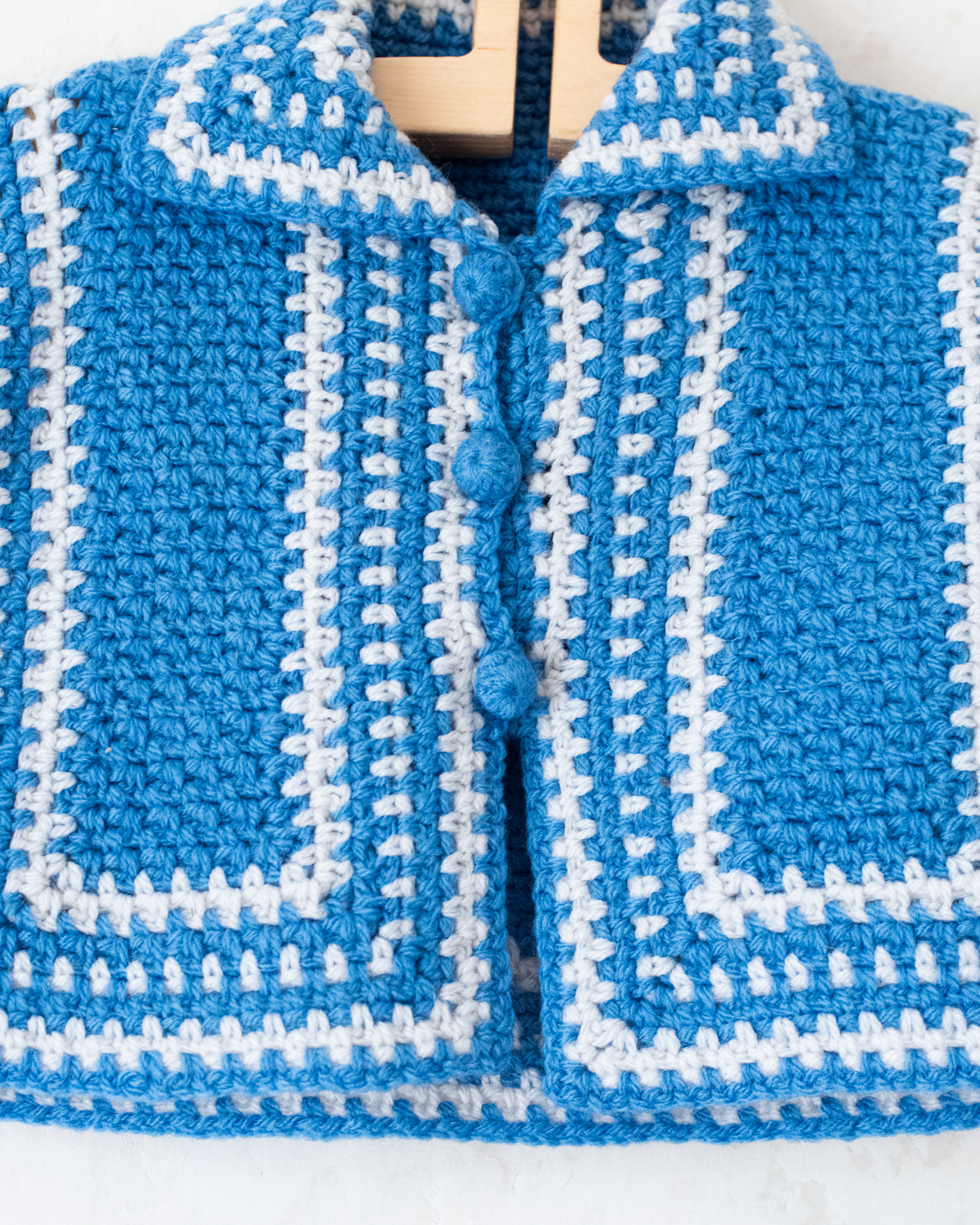 Blue and white knitted cardigan | 12-18 months