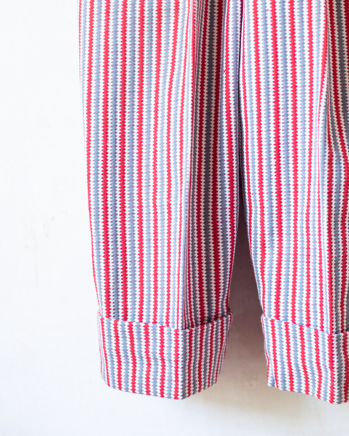 Seventies overalls in gray, white and red | French dead stock | 5-6 years