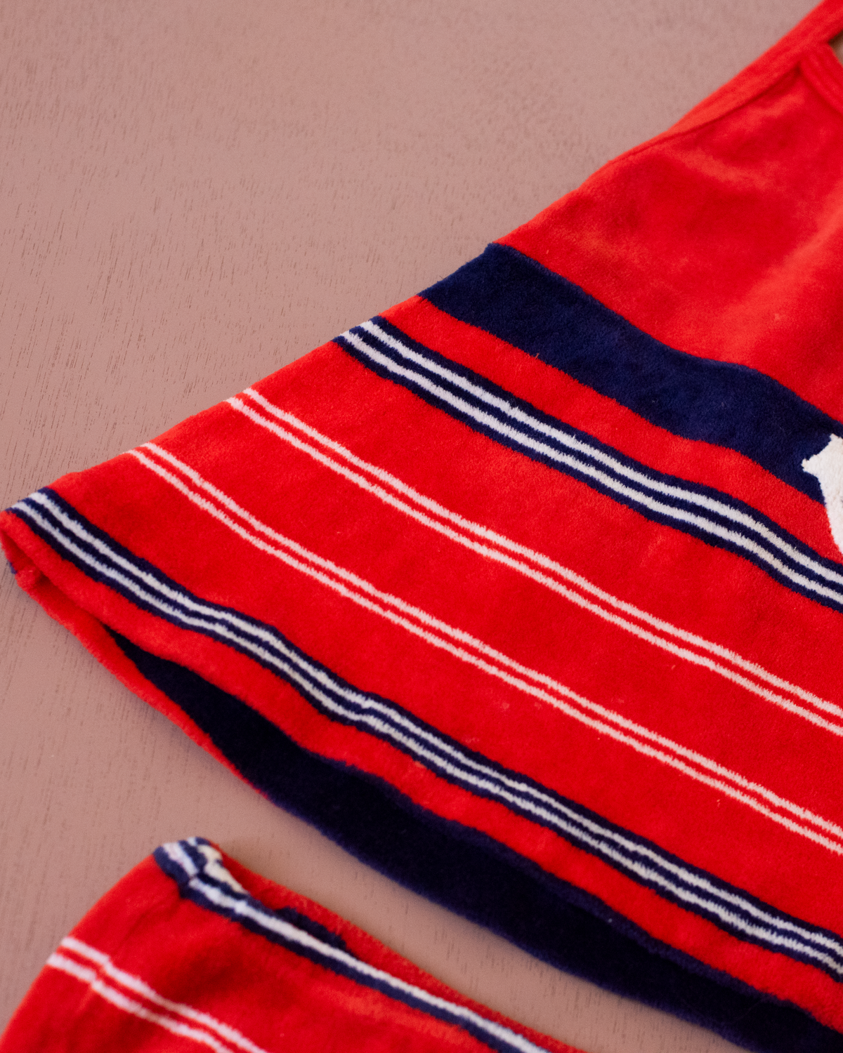 Red velvet set with an anchor | 9-12 months