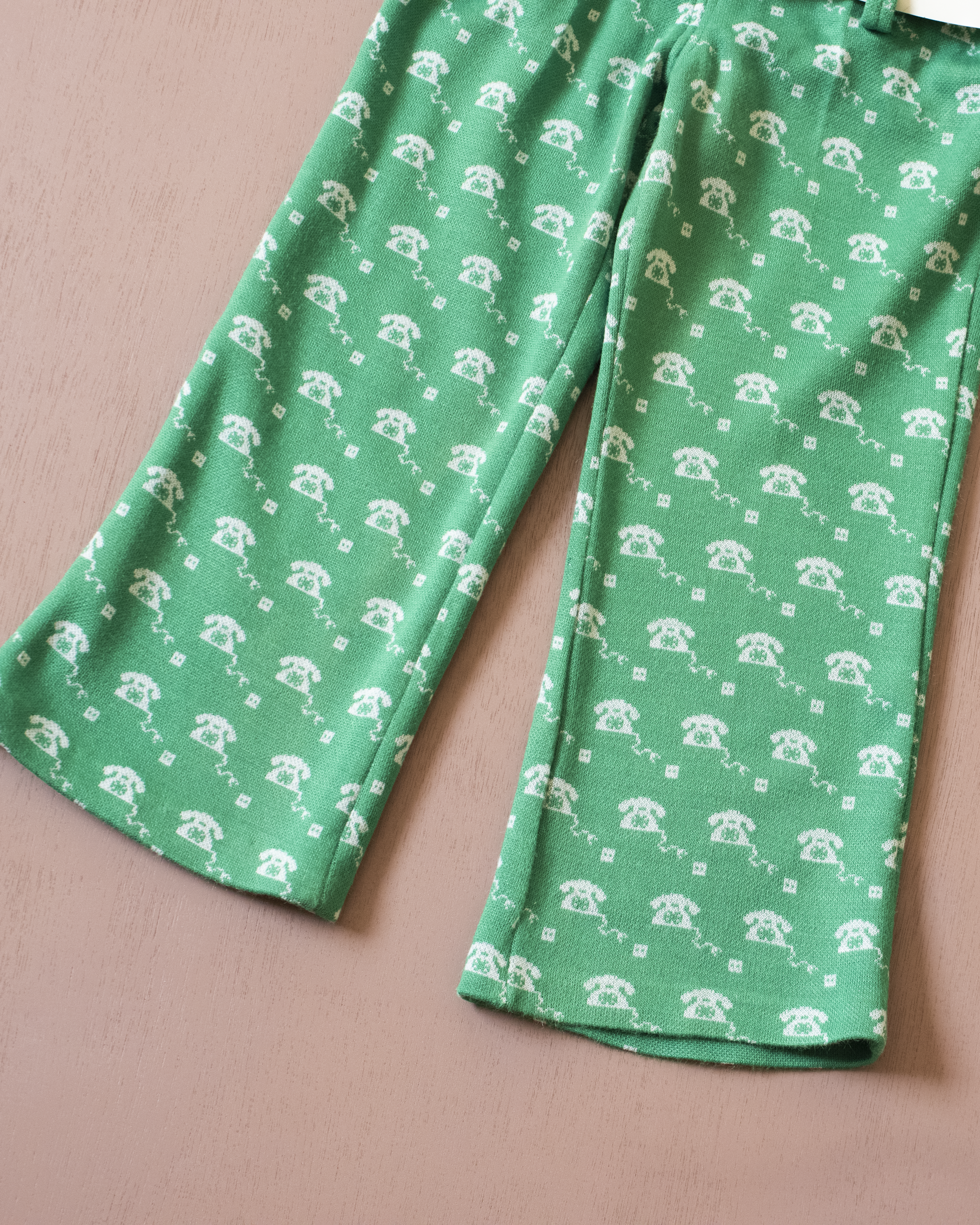 אוברול ירוק מהסבנטיז עם טלפון חוגה | 3-4 שנים