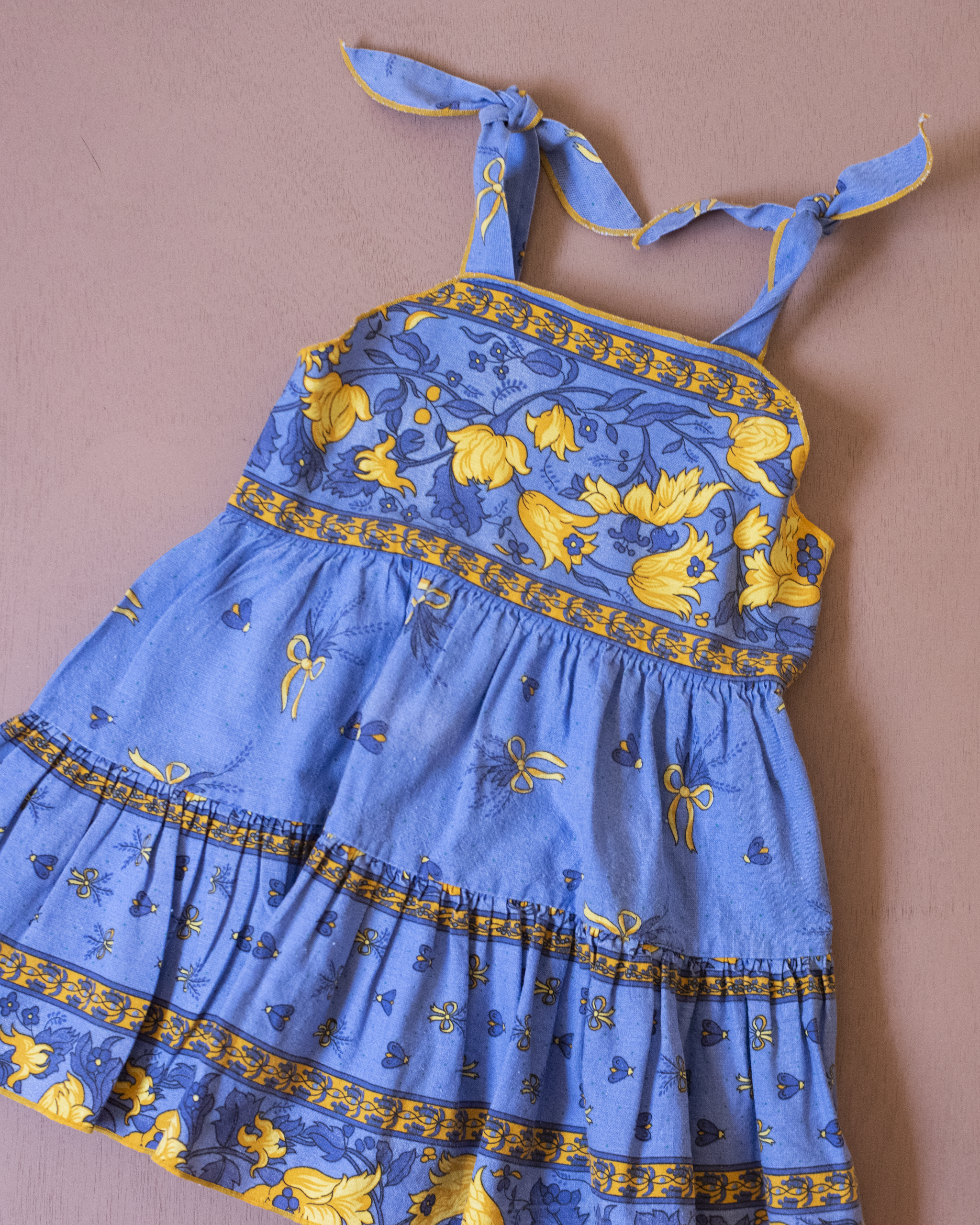 שמלת פרובנס כחולה פרחונית | 2-3 שנים