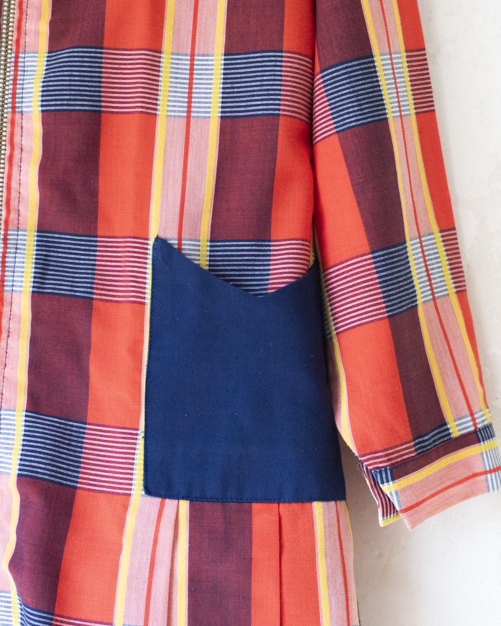 שמלה משובצת אדומה מהסבנטיז | 7-8 שנים