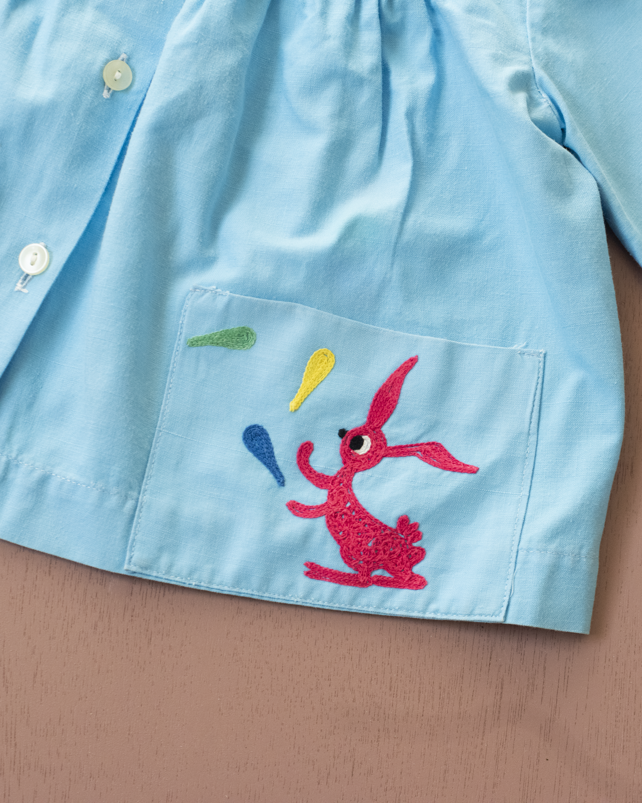 חולצה צרפתית עם רקמות ארנבים להטוטנים | 2-3 שנים