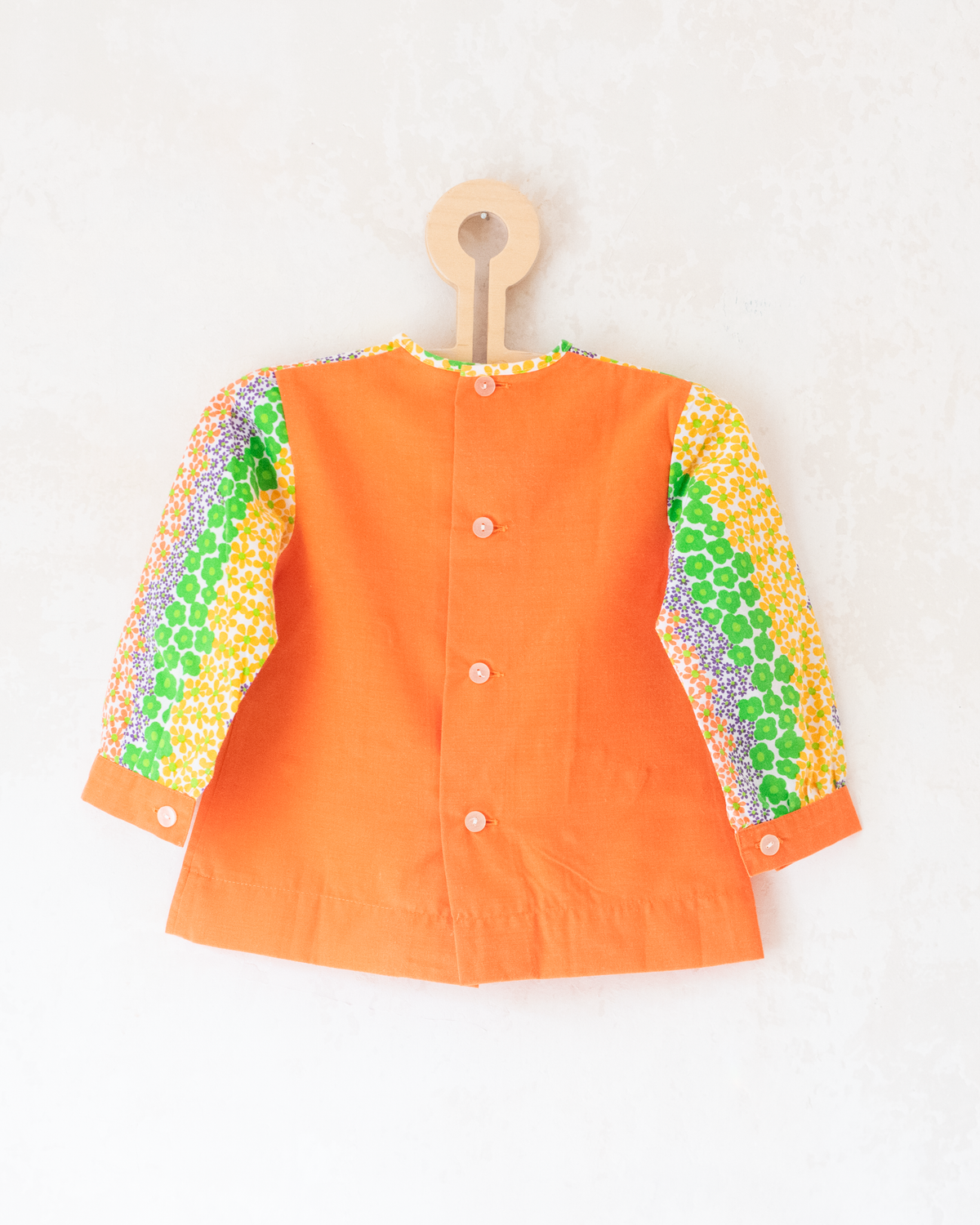 Floral shirt from the Sixties with two umbrellas | 2-3 years