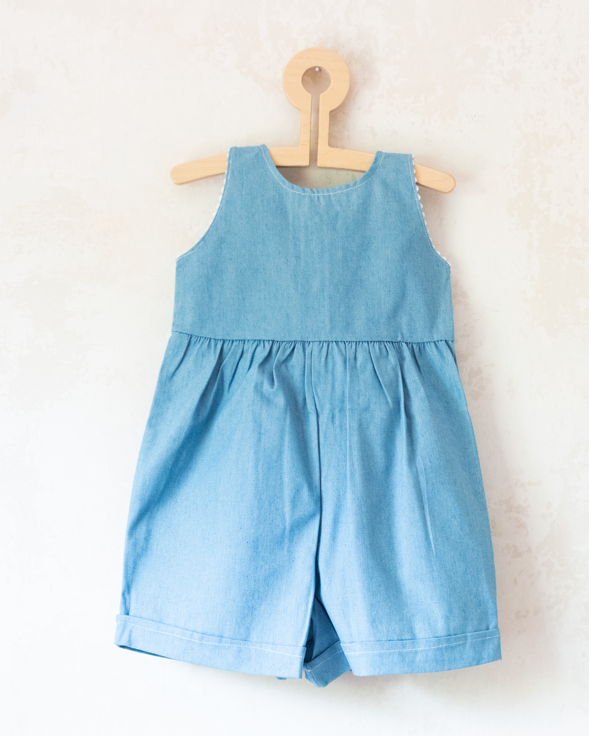 Nostalgic denim overalls with children's print and anchor | Spanish dead stock | 2-3 years