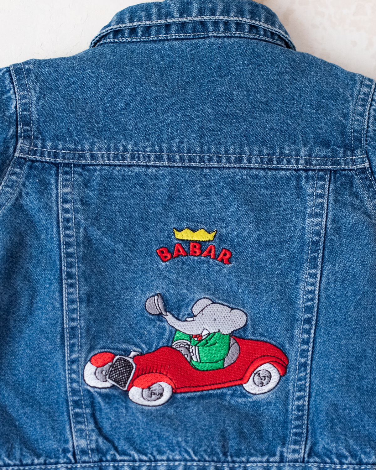 Jean jacket with Babar the King embroidery | 2-3 years