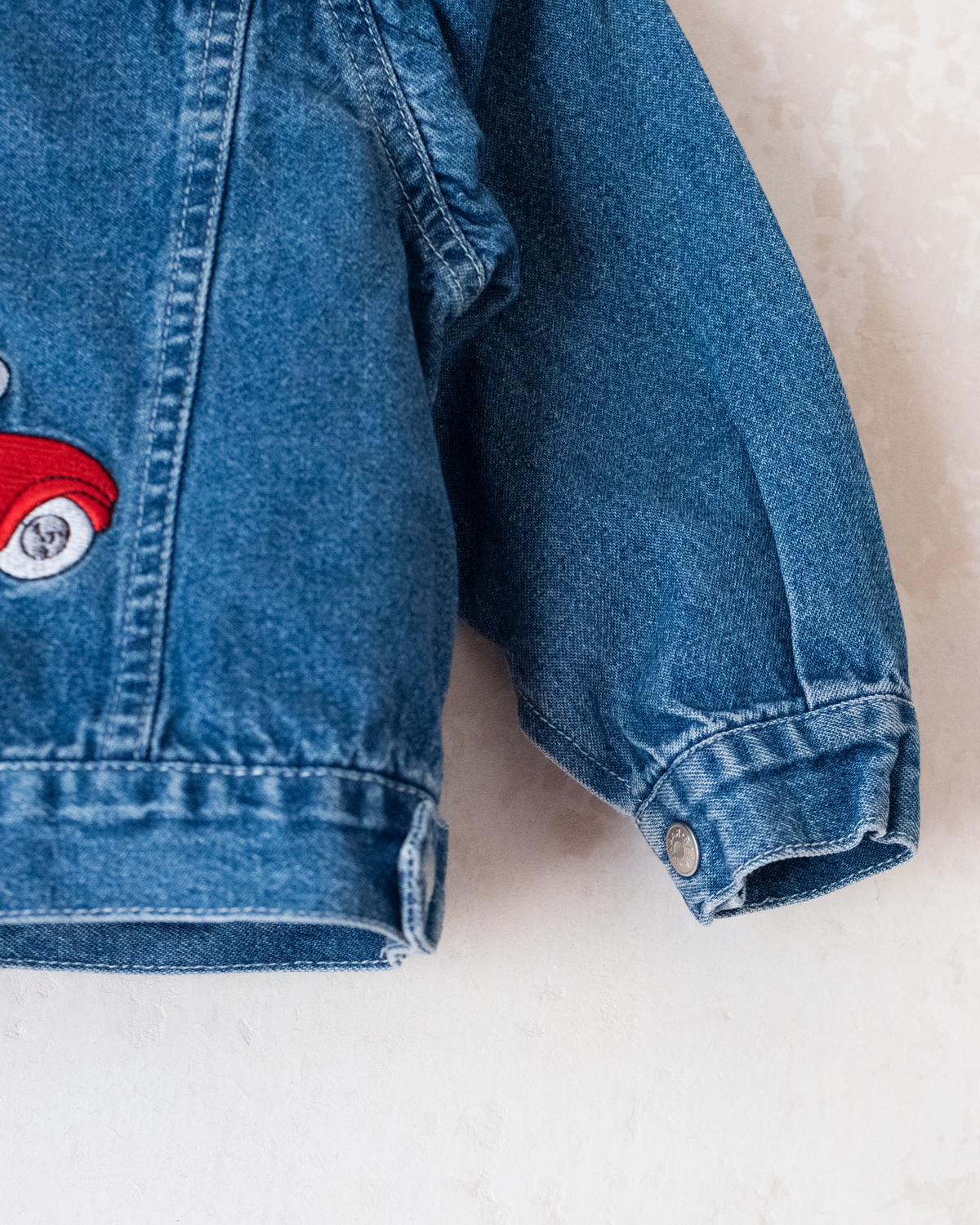 Jean jacket with Babar the King embroidery | 2-3 years