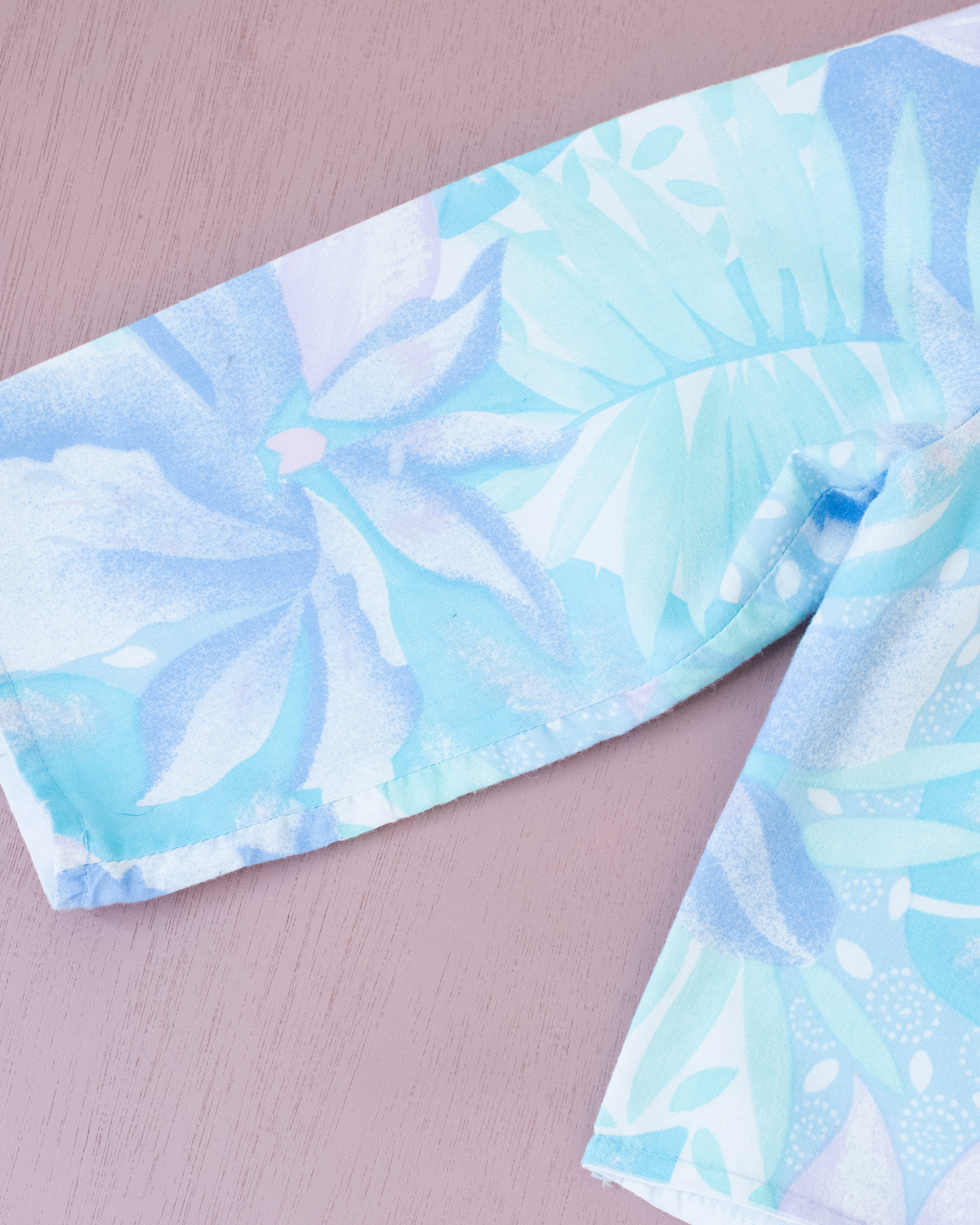 Thin top with pastel flowers | 2-3 years