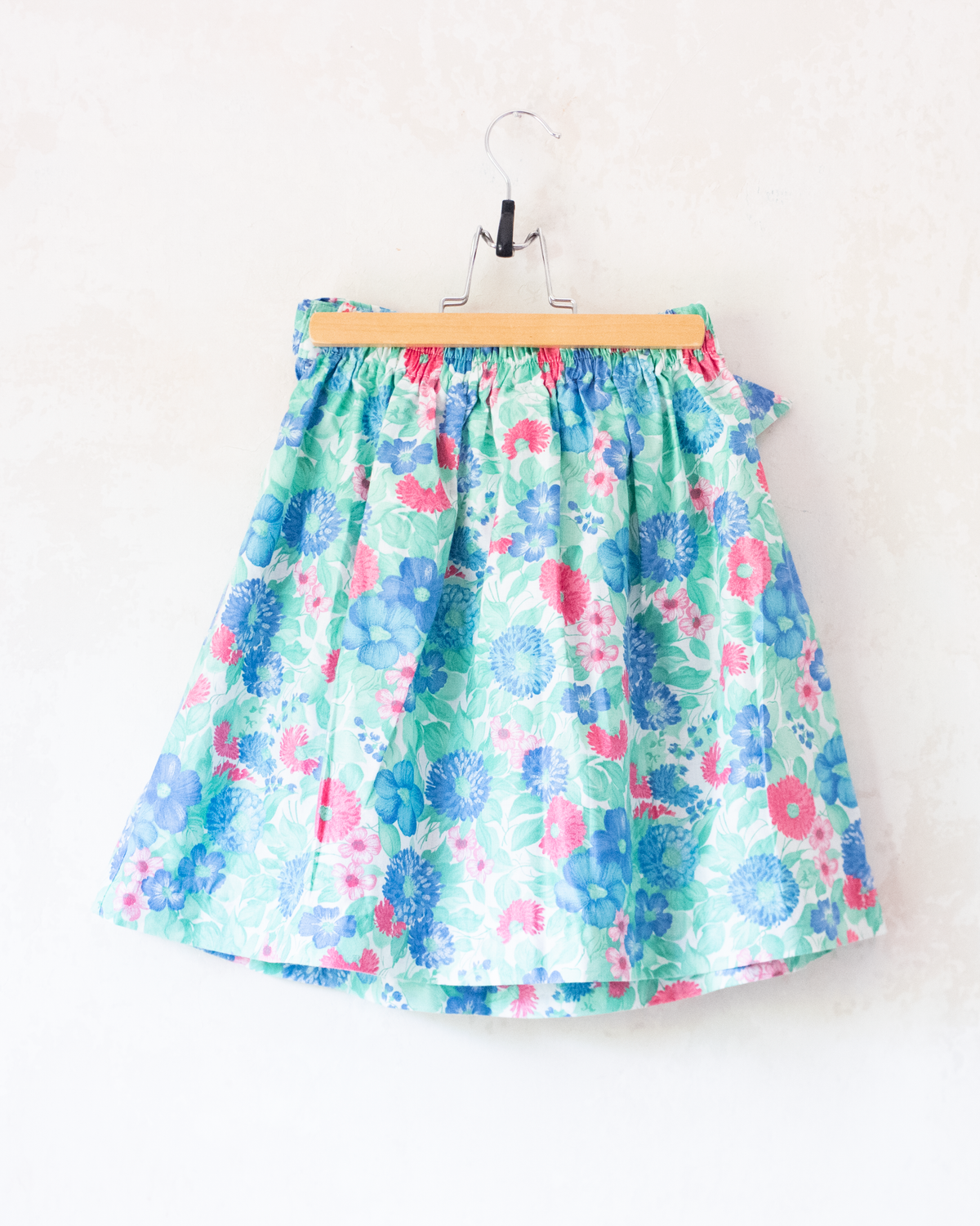 Floral skirt with large bow tie | 5-6 years