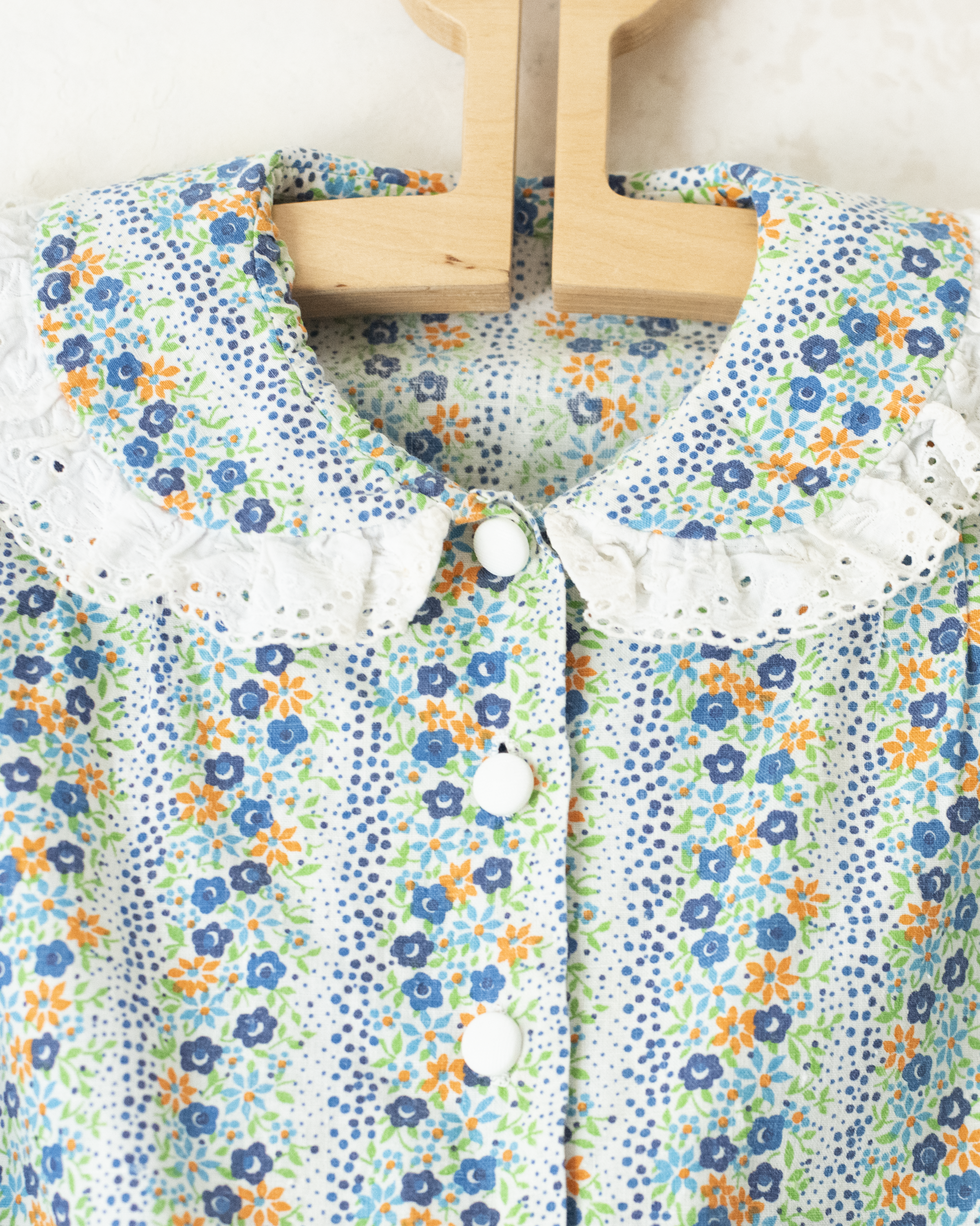 חולצה פרחונית ארוכה עם תחרה לבנה | 5-6 שנים