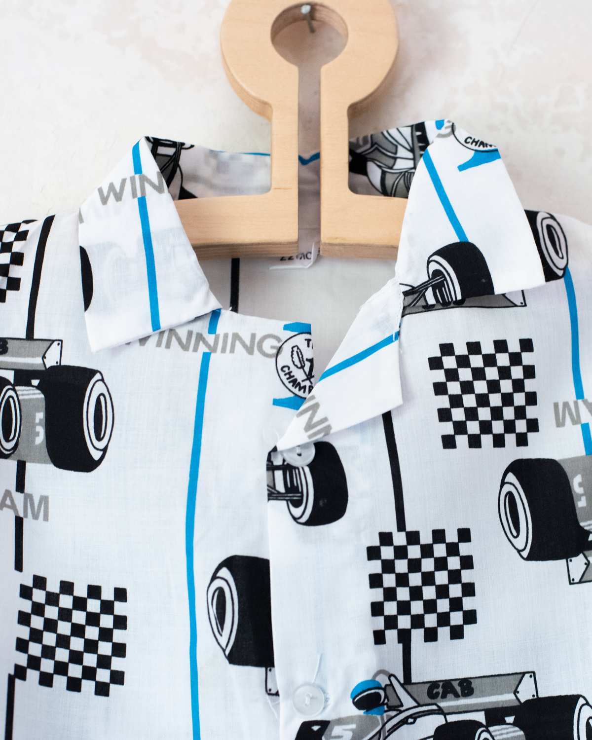 Button-down shirt with stripes and racing cars | French Deadstock | 2-3 years