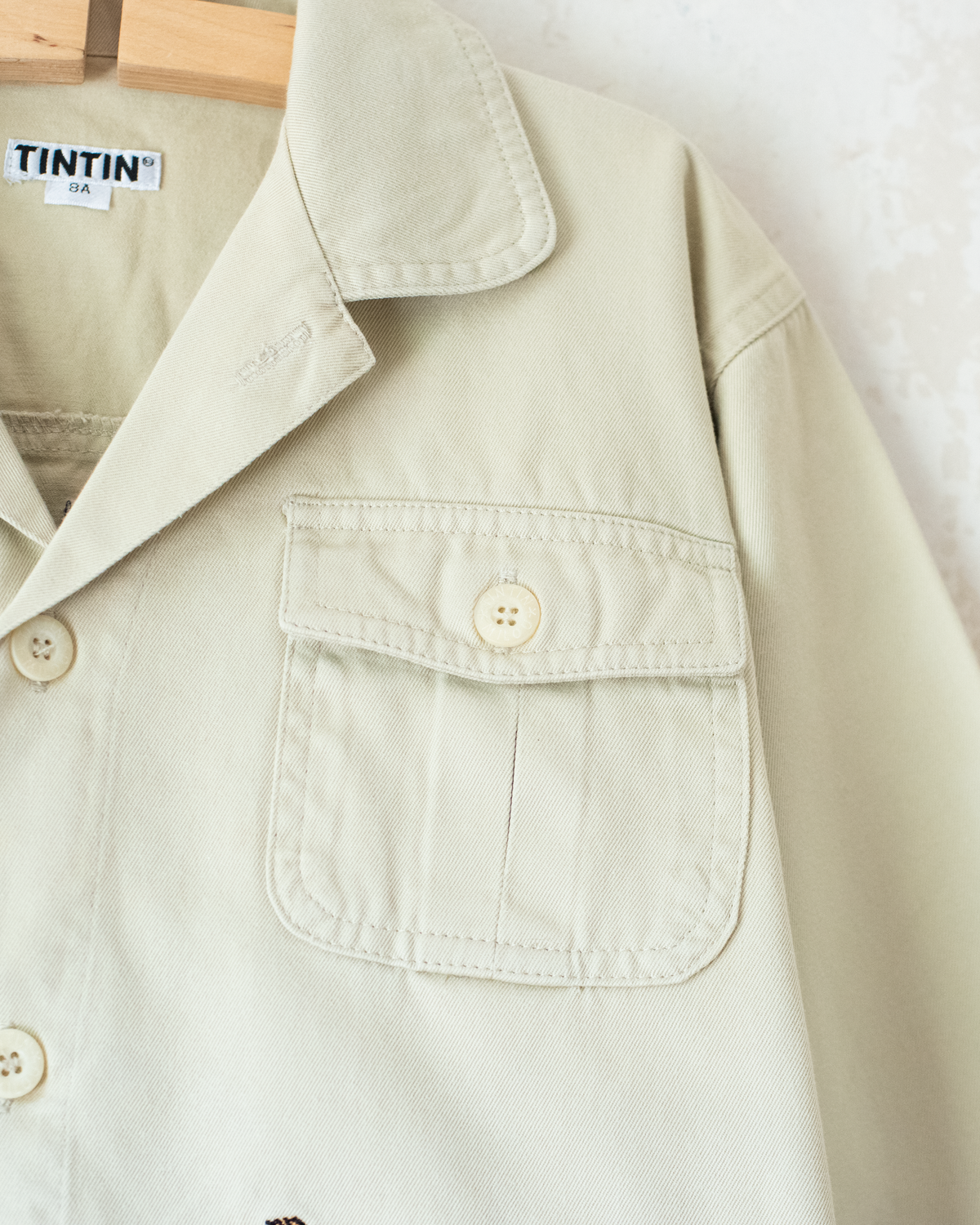 Light khaki jacket with Tintin embroidery | 7-8 years