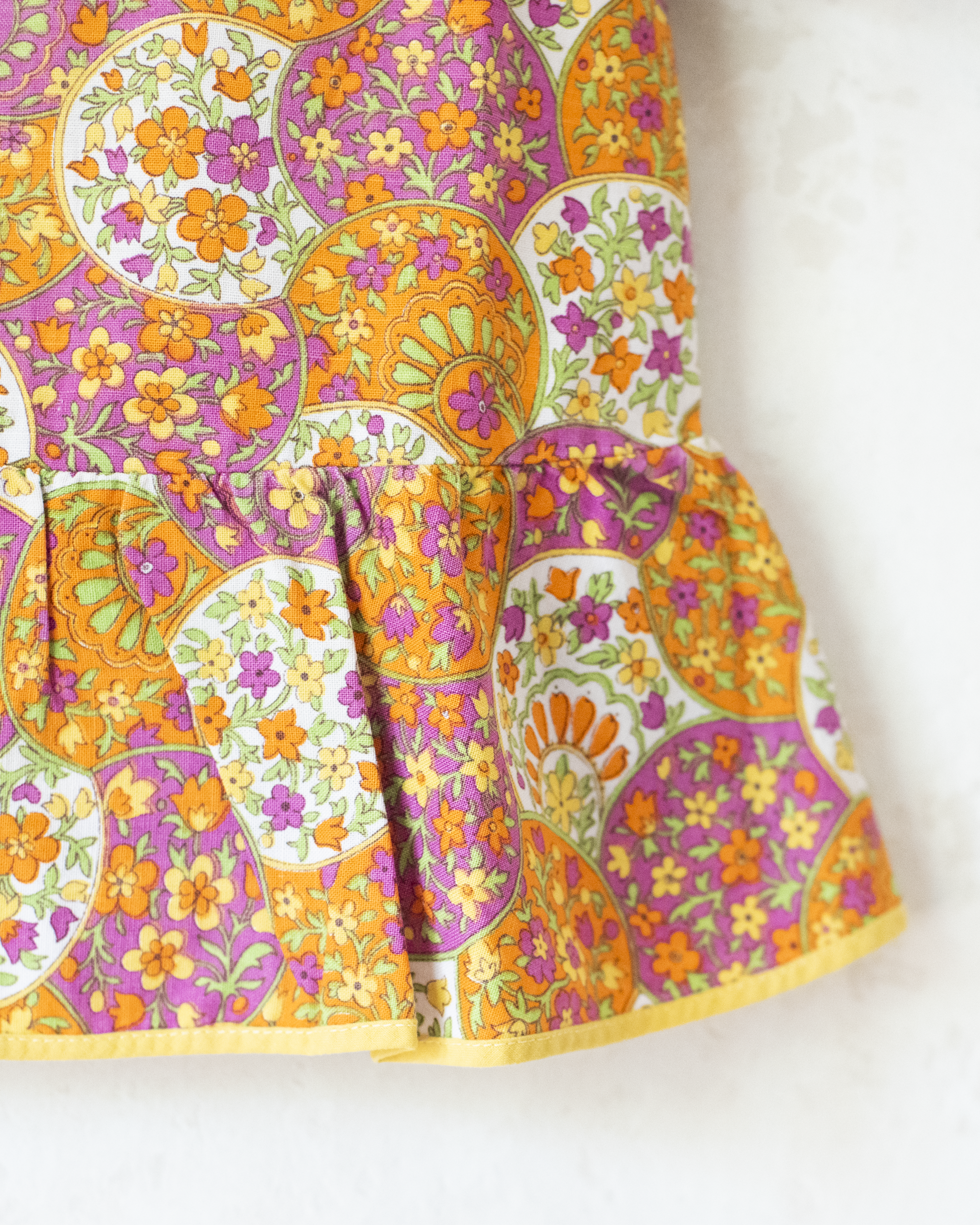 חולצה פרחונית מהסבנטיז עם שרוולי מלמלה | 2-3 שנים