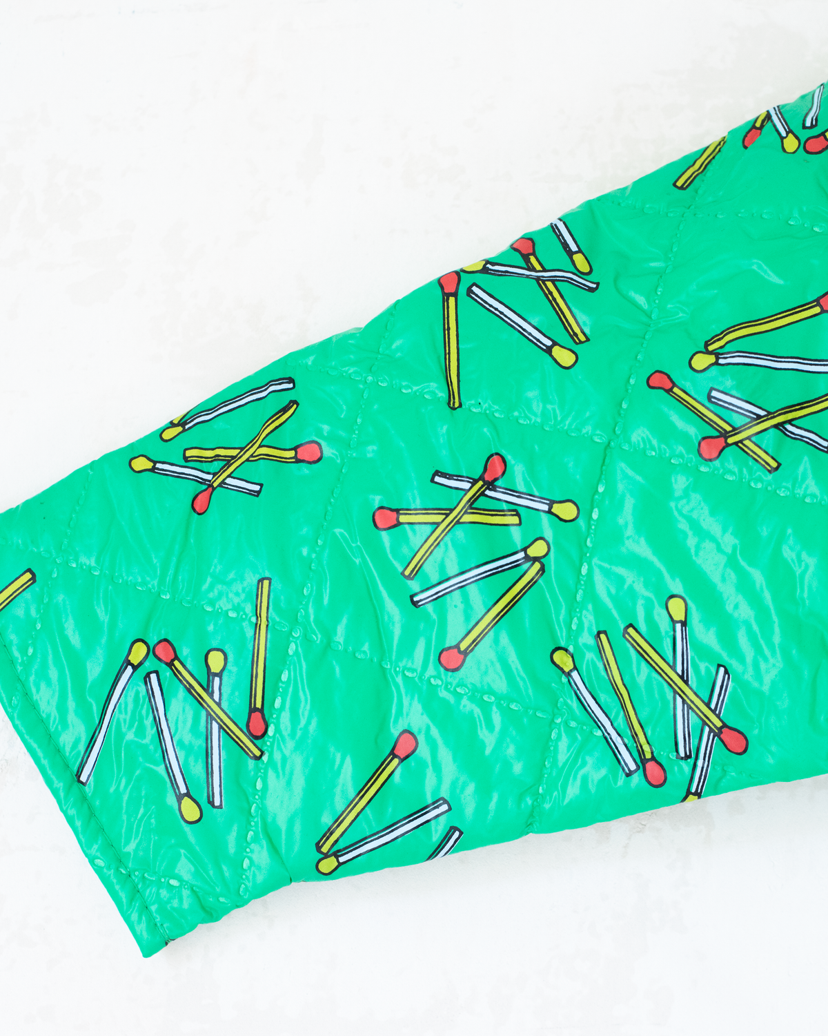 Green raincoat with matches | 6-7 years 