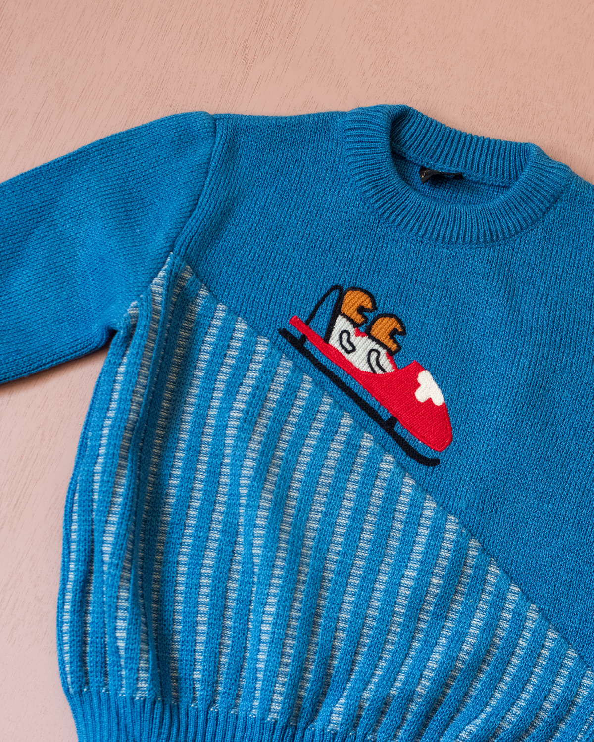 Blue knit with snow sled | Italian deadstock | 5-6 years