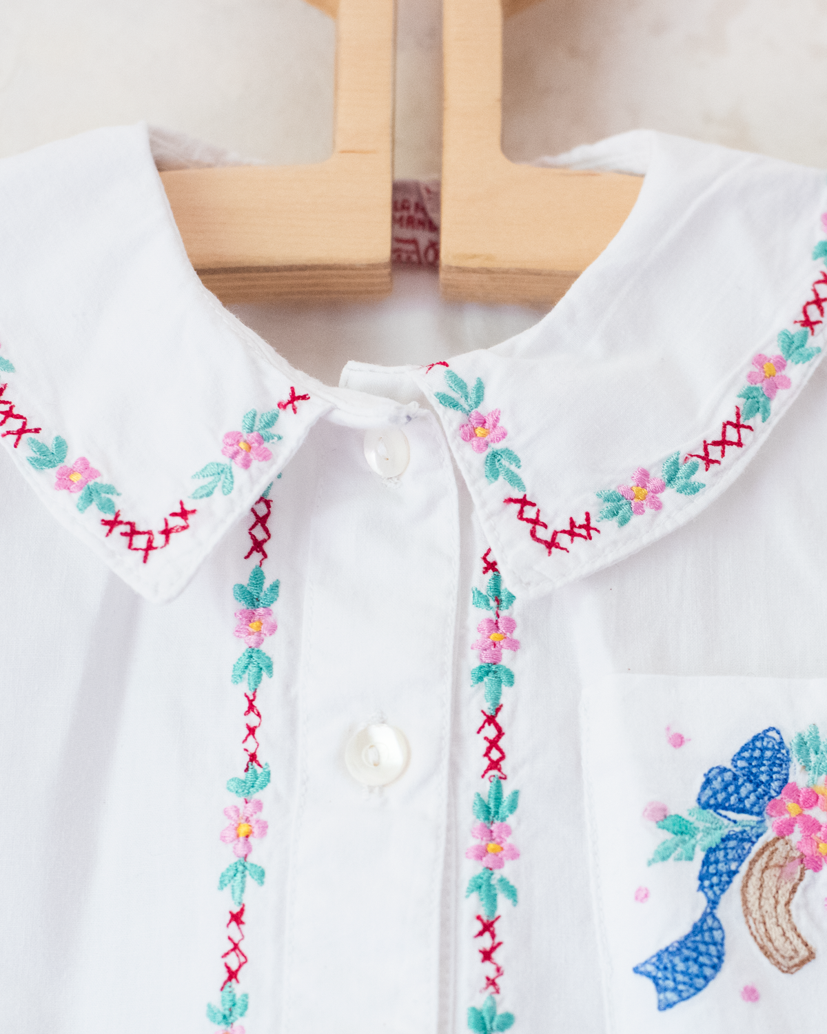 Button-down shirt with floral embroidery and bow tie | 9-12 months