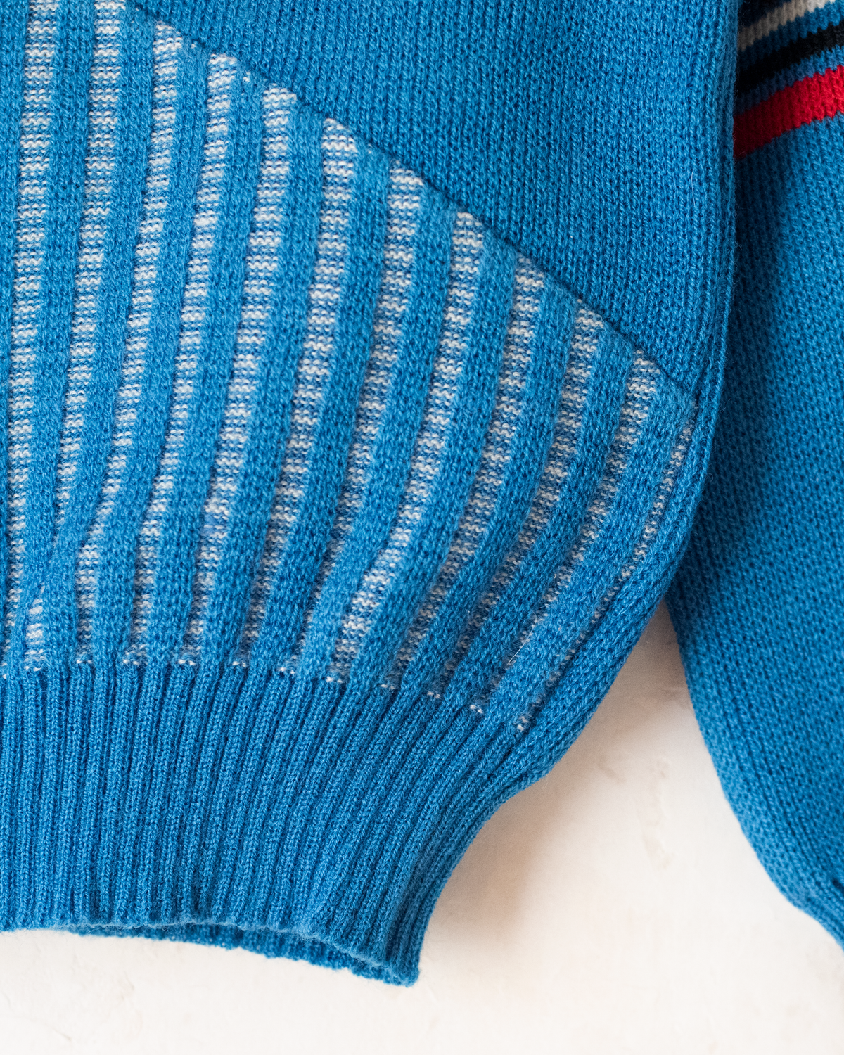 Blue knit with snow sled | Italian deadstock | 5-6 years