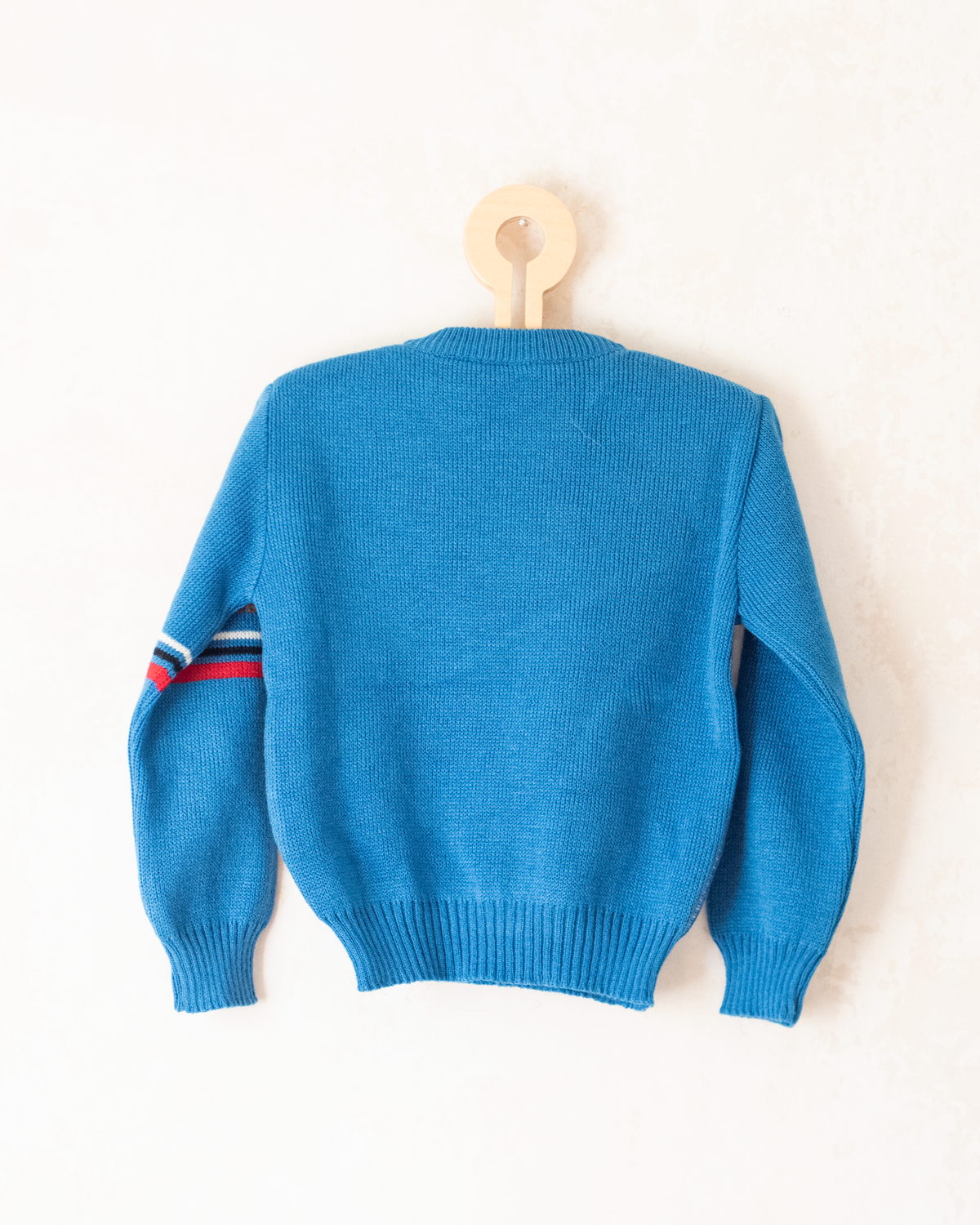 Blue knit with snow sled | Italian deadstock | 5-6 years