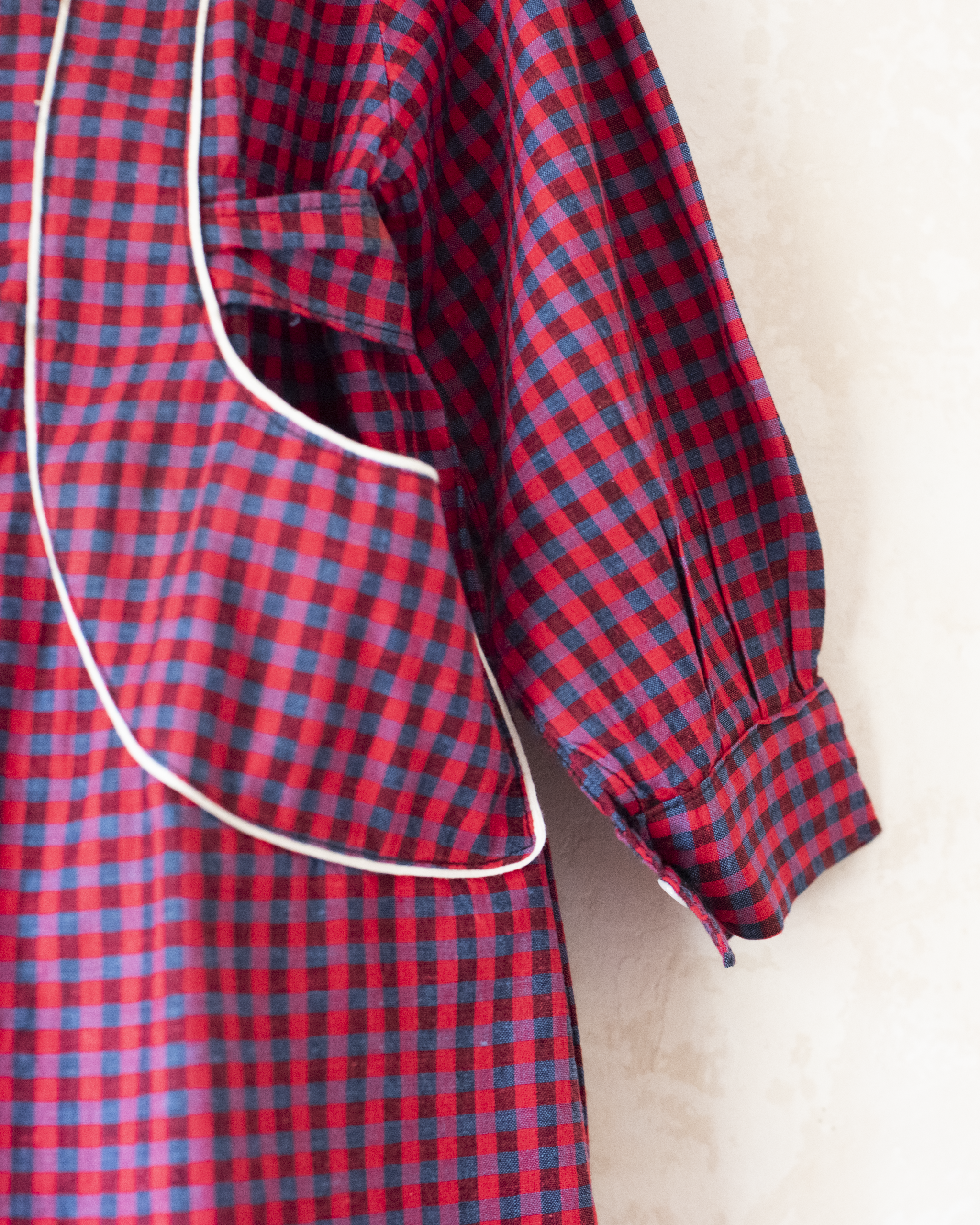 טוניקה משובצת בגווני אדום | דד סטוק צרפתי מהסבנטיז | 3-4 שנים