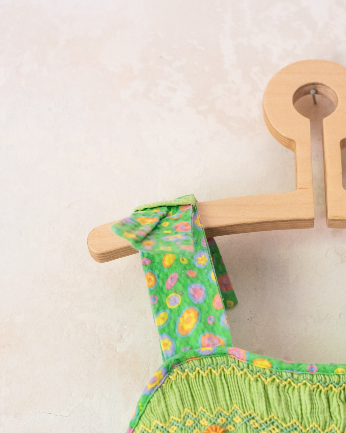 Green floral dress with ruffles and flower embroidery | 11-12 years