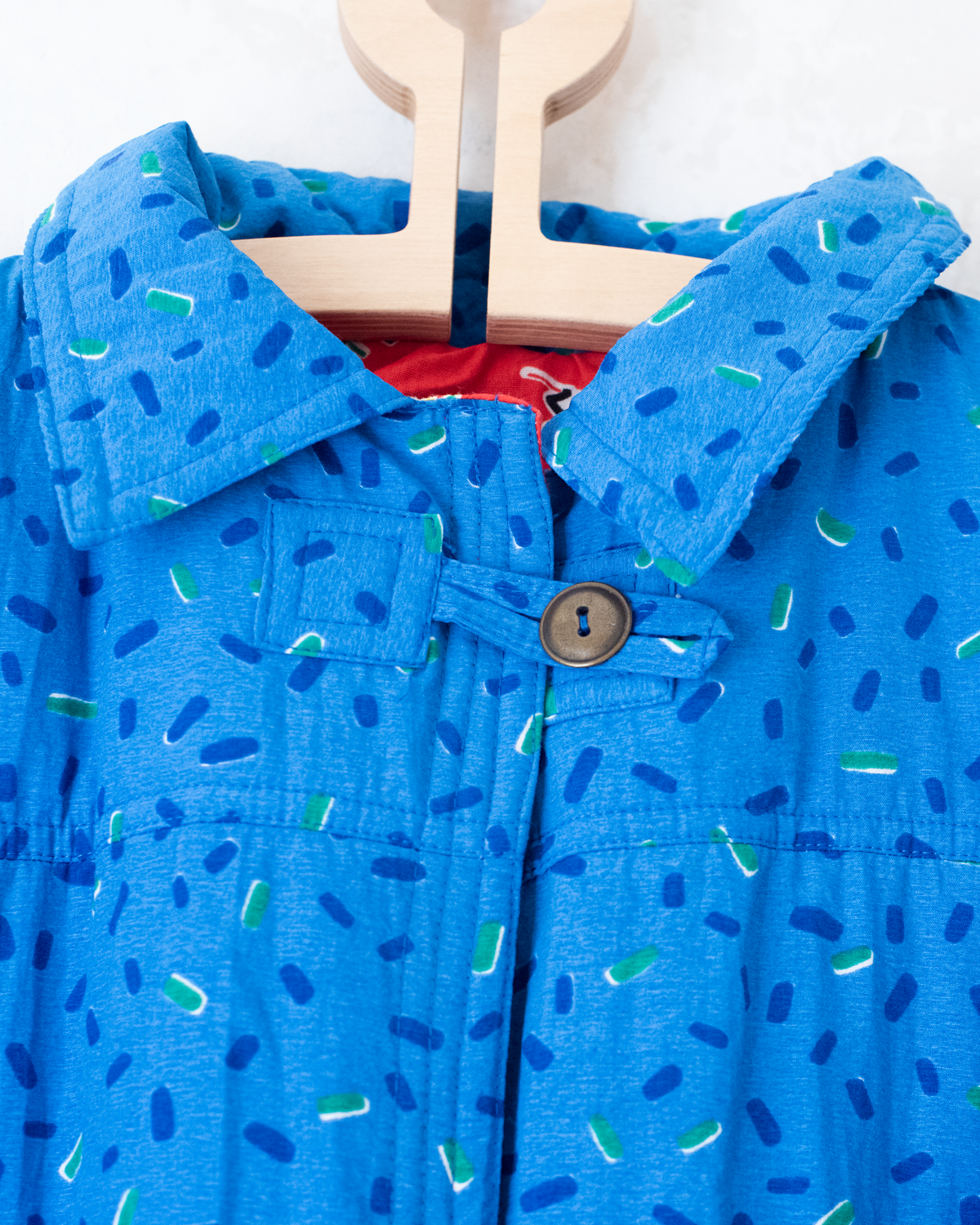 Blue coat with colorful red lining | Spanish deadstock | 10-11 years
