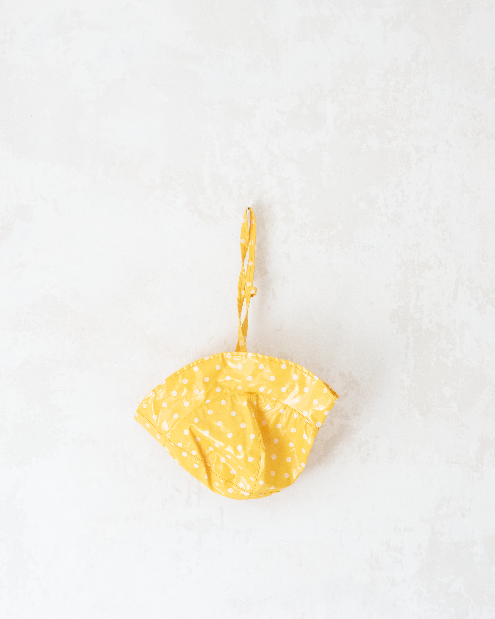 מעיל גשם צהוב מנוקד עם כובע | 2-3 שנים