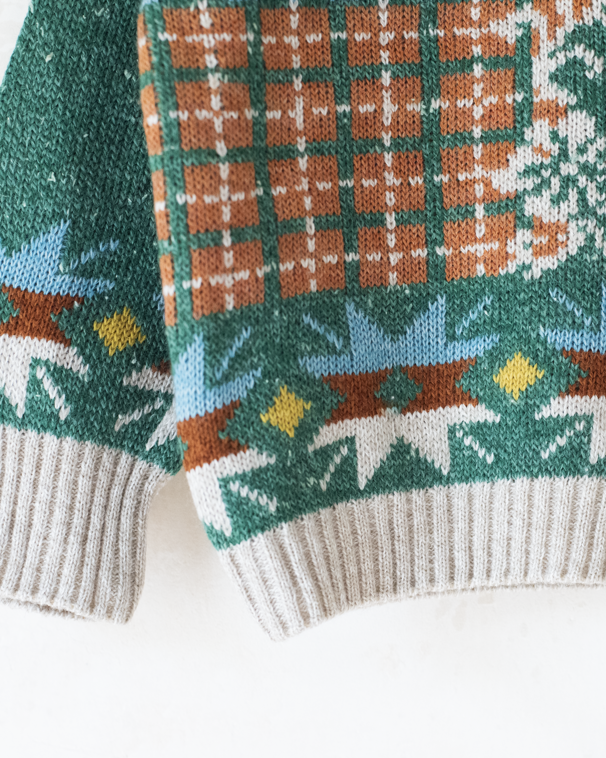 סריג צמר צבעוני עם רקמות | דד סטוק איטלקי | 3-4 שנים