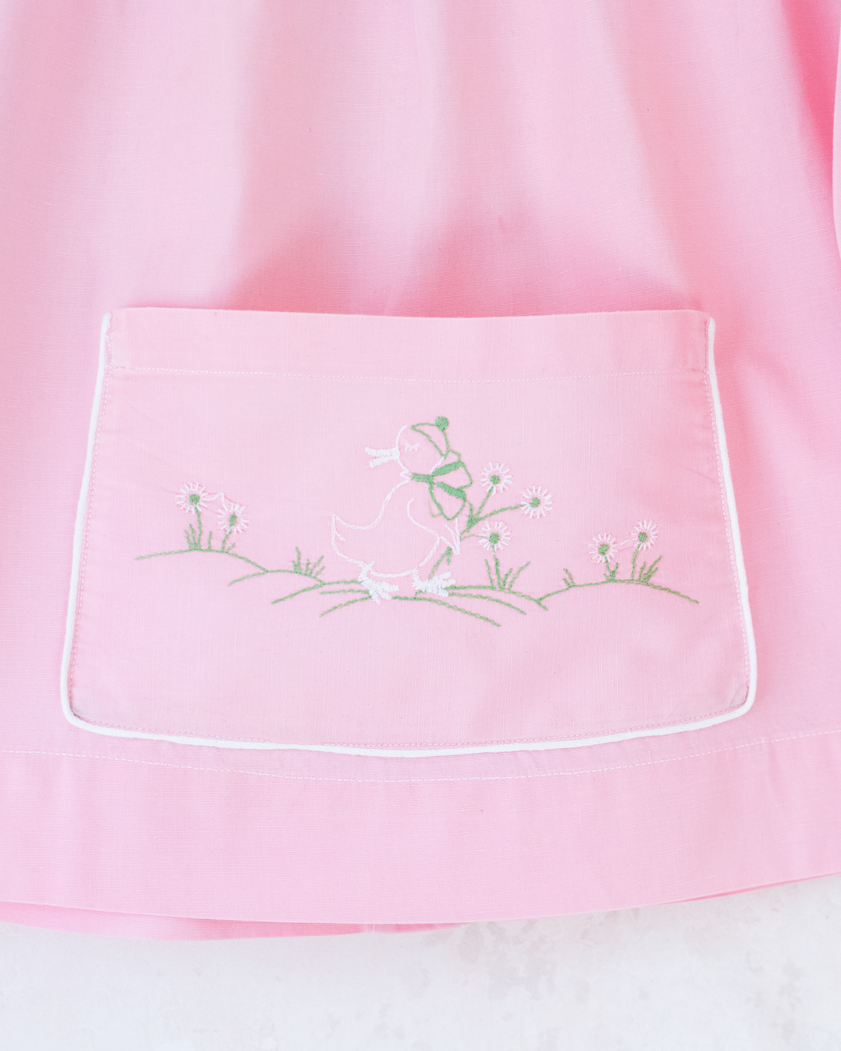 Pink shirt with embroidered pocket from the 70s | 4-5 years