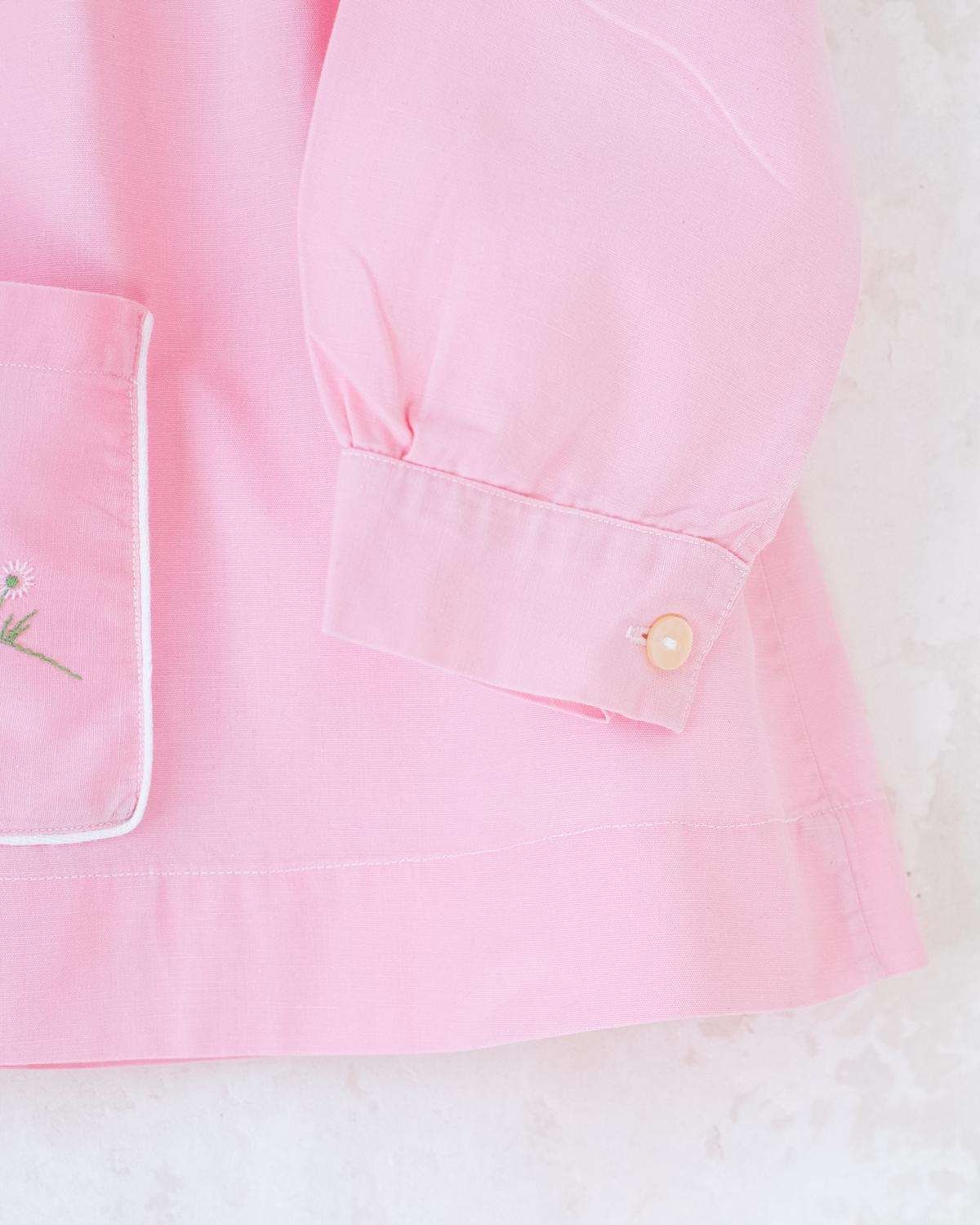 Pink shirt with embroidered pocket from the 70s | 4-5 years