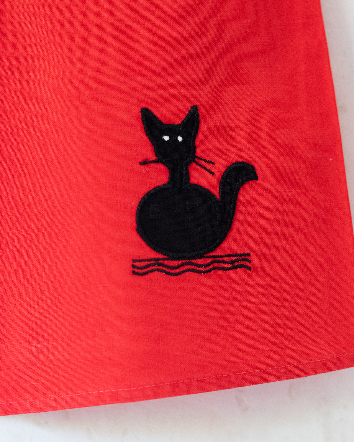 Red tunic with black cat from the 50s | 6-9 months