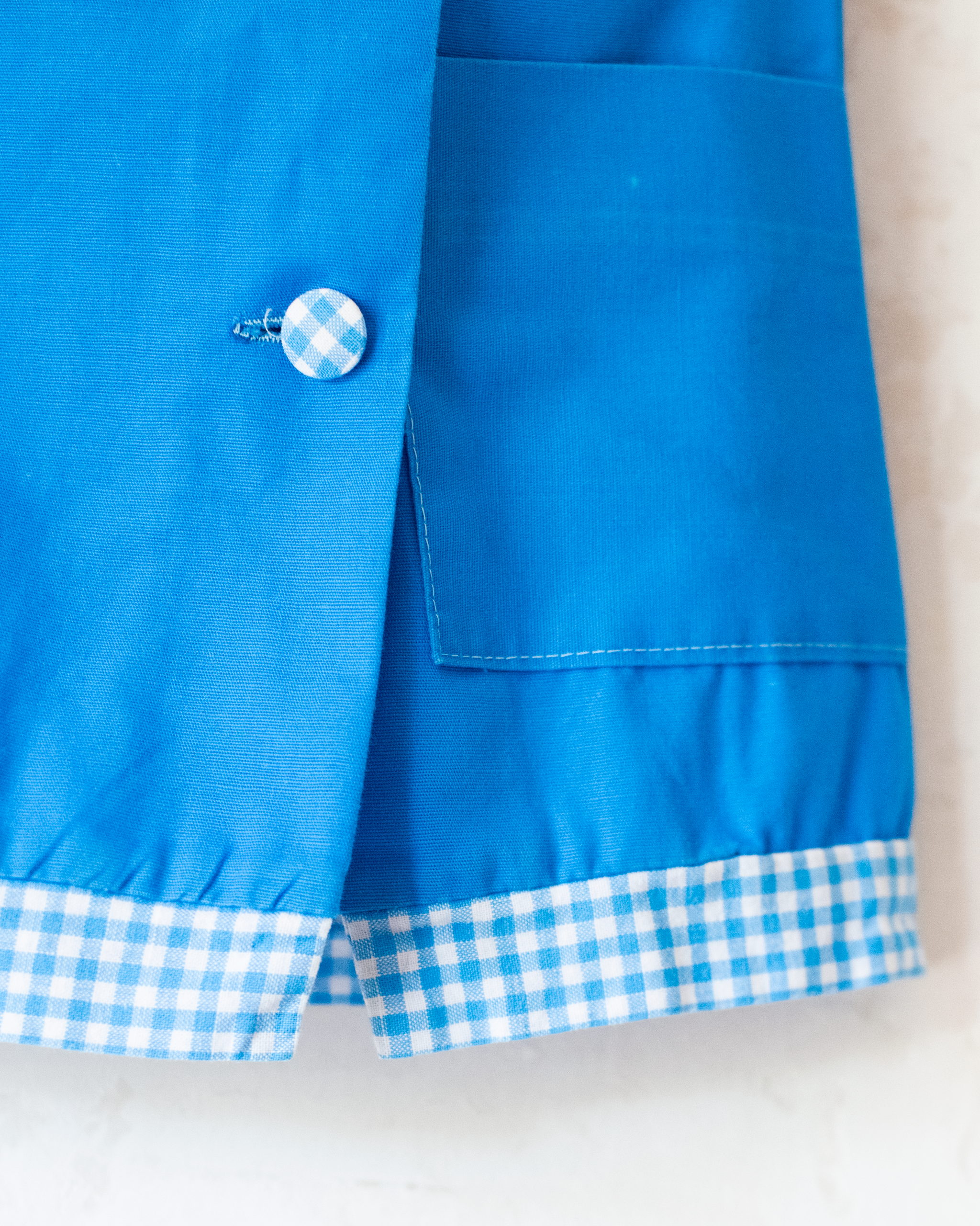 Blue tank top from the sixties with an embroidered rooster | 12-18 months