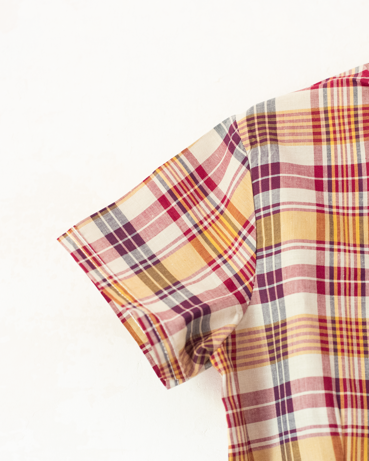 Plaid dress in shades of beige and burgundy | French dead stock | 4-5 years