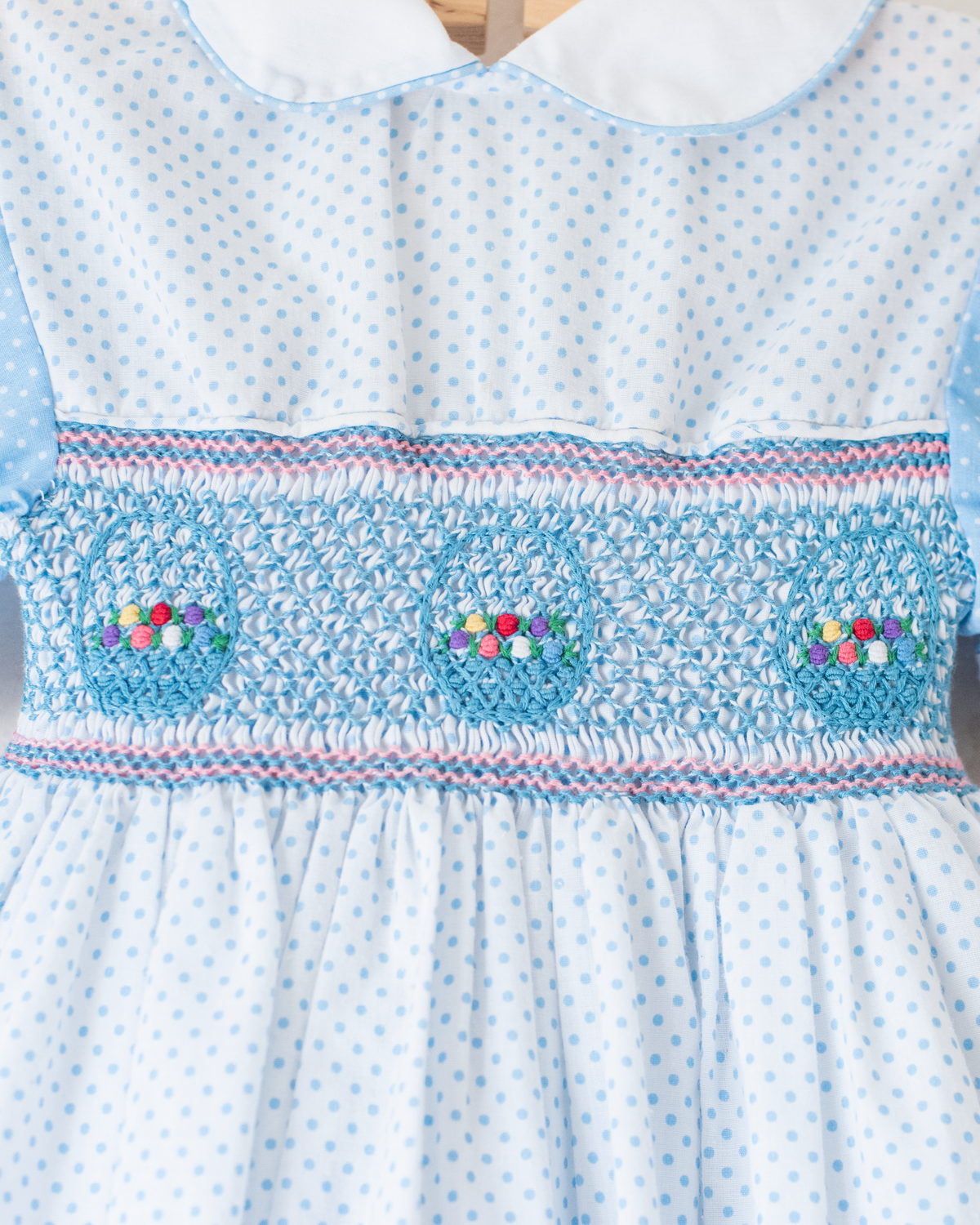 Polka dot dress with ruffles and floral embroidery | 3-4 years