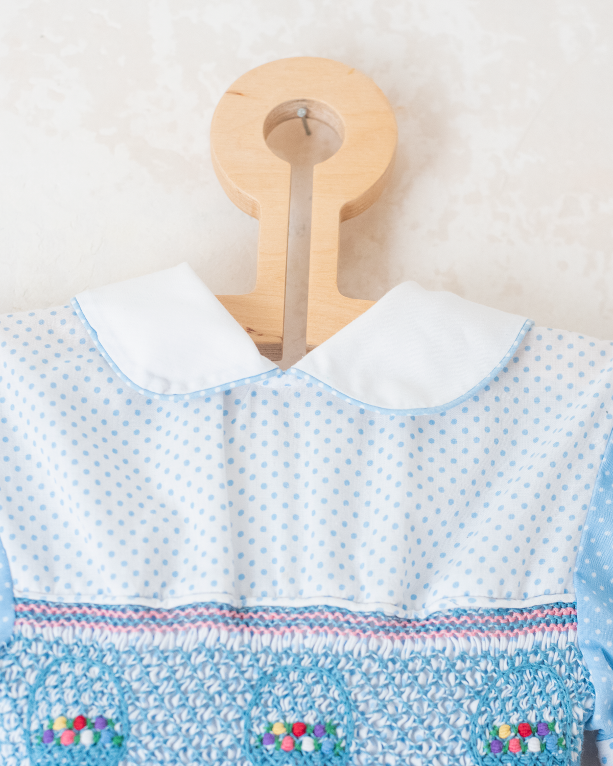 Polka dot dress with ruffles and floral embroidery | 3-4 years