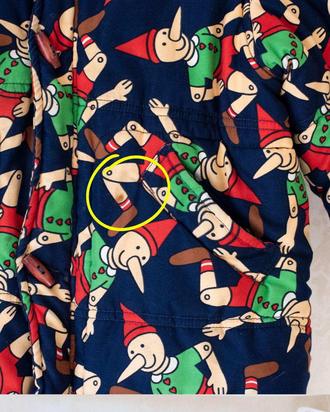 מעיל פינוקיו מבית מוסקינו מהניינטיז | 5-6 שנים