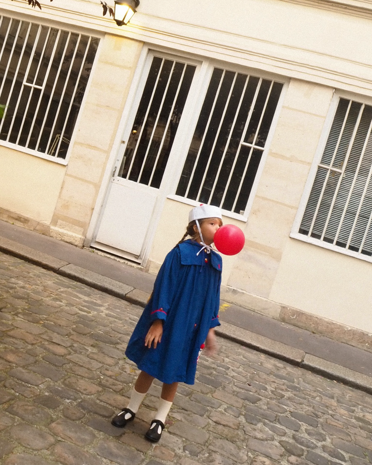Blue coat with embroidered mouse from Yves Saint Laurent | 7-8 years