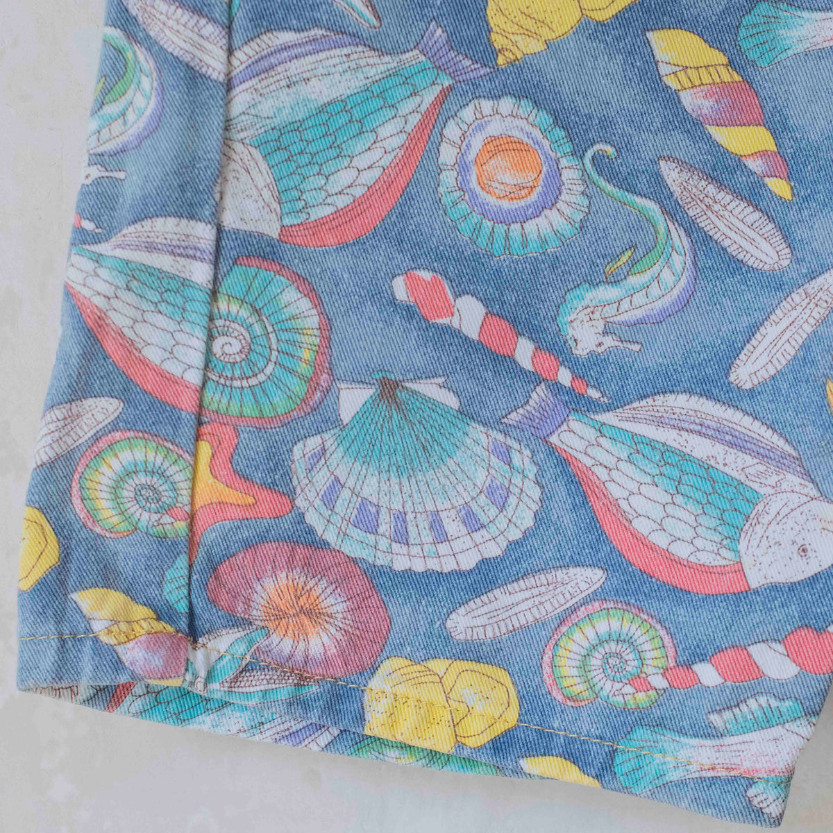 Shorts from the nineties with stunning prints | 12-13 years