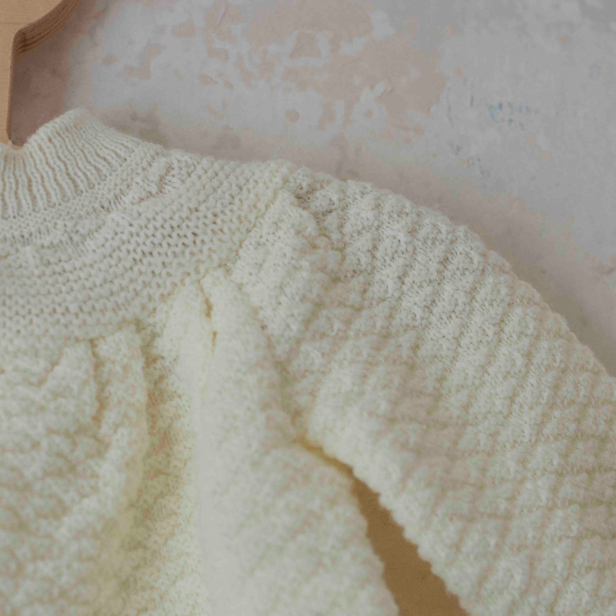 Knitted top in light yellow | 3-6 months 