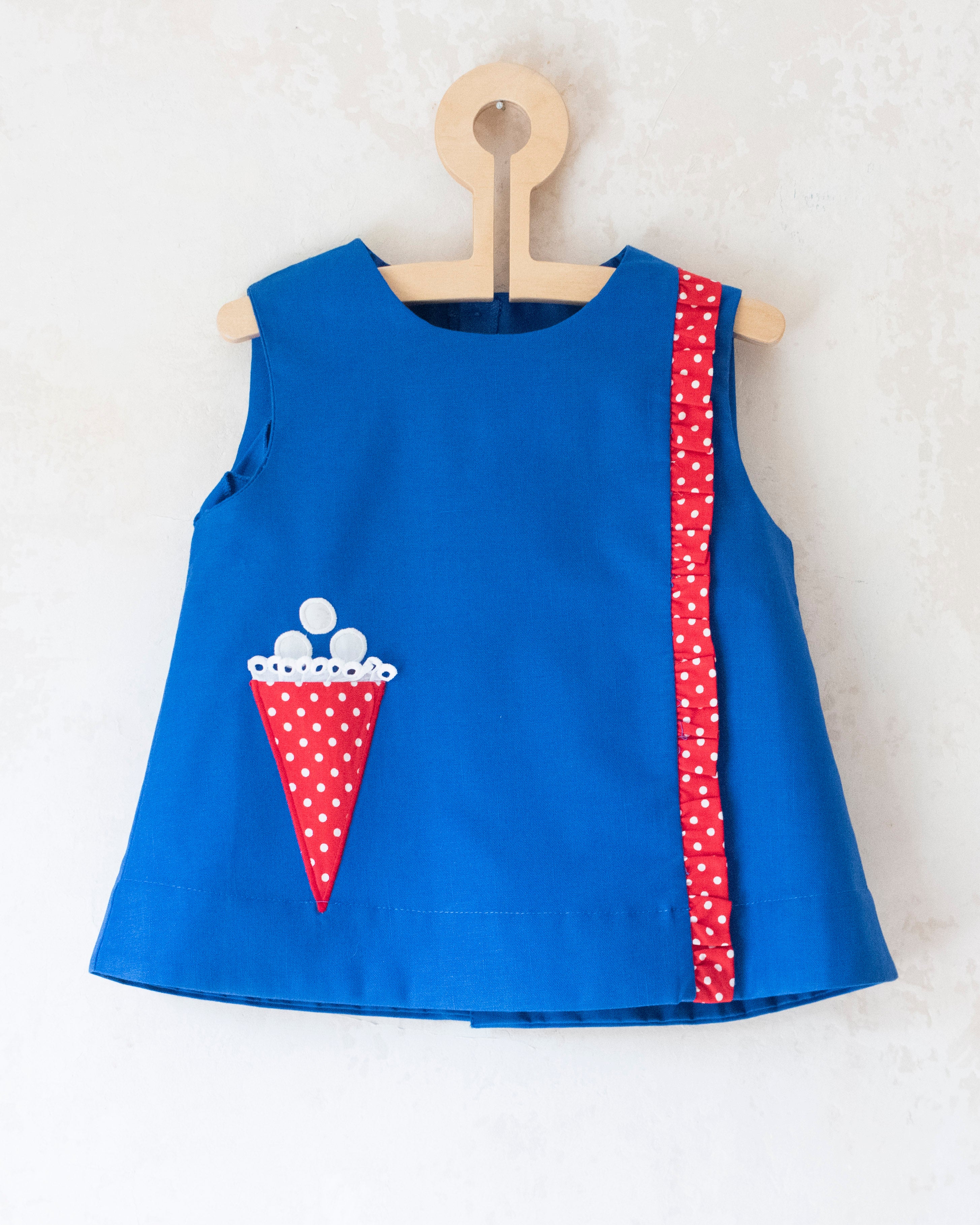 שמלה כחולה עם גלידה | דד סטוק מהסיקסטיז | 12-18 חודשים