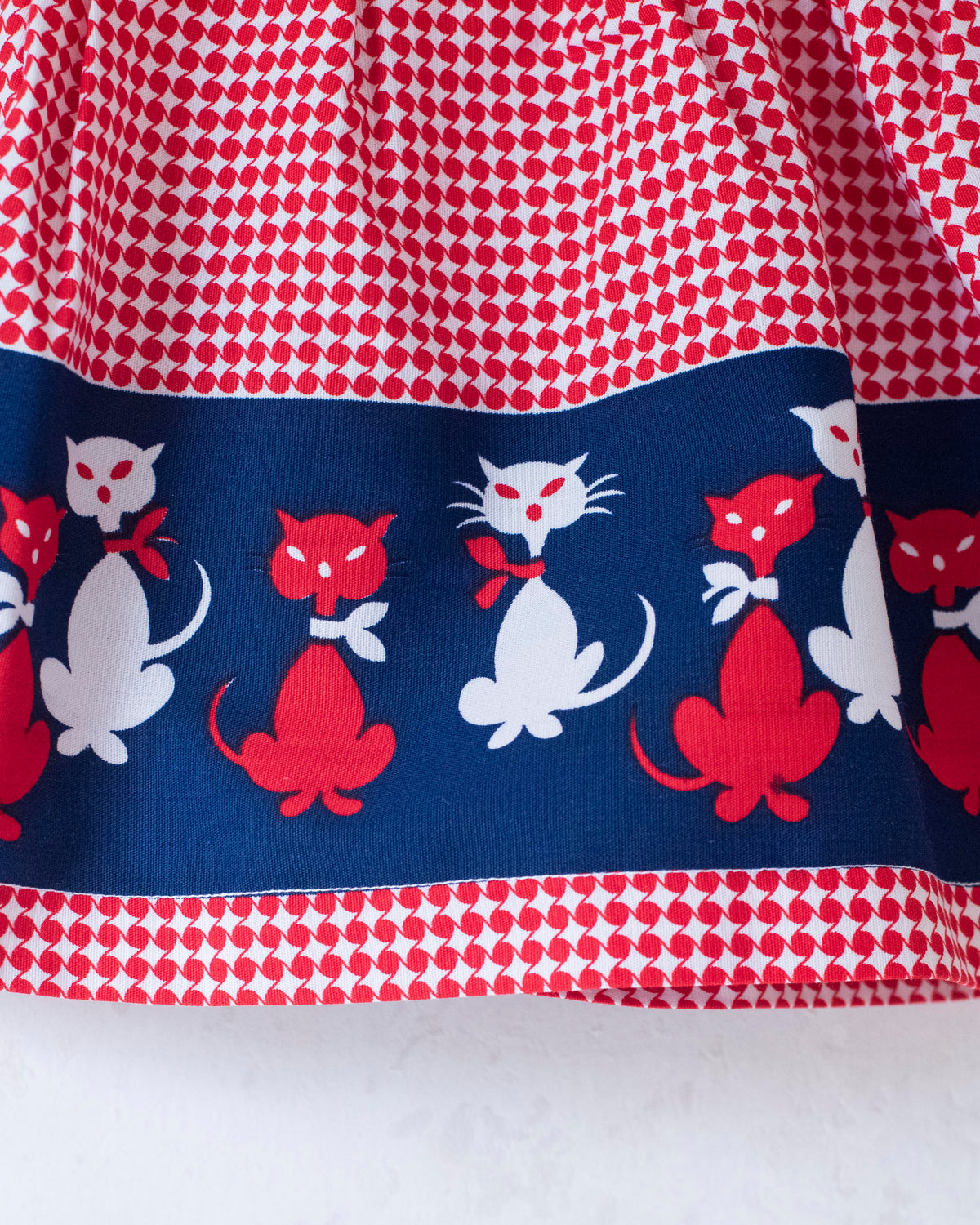 Plaid sarafan with cats | Deadstock from the Sixties | 9-12 months