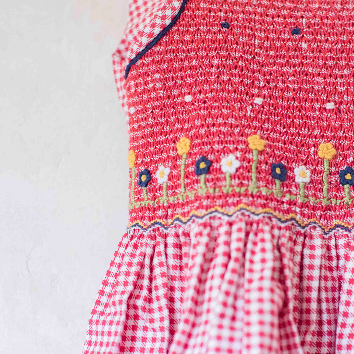 Checkered dress with floral embroidery | 4-5 years