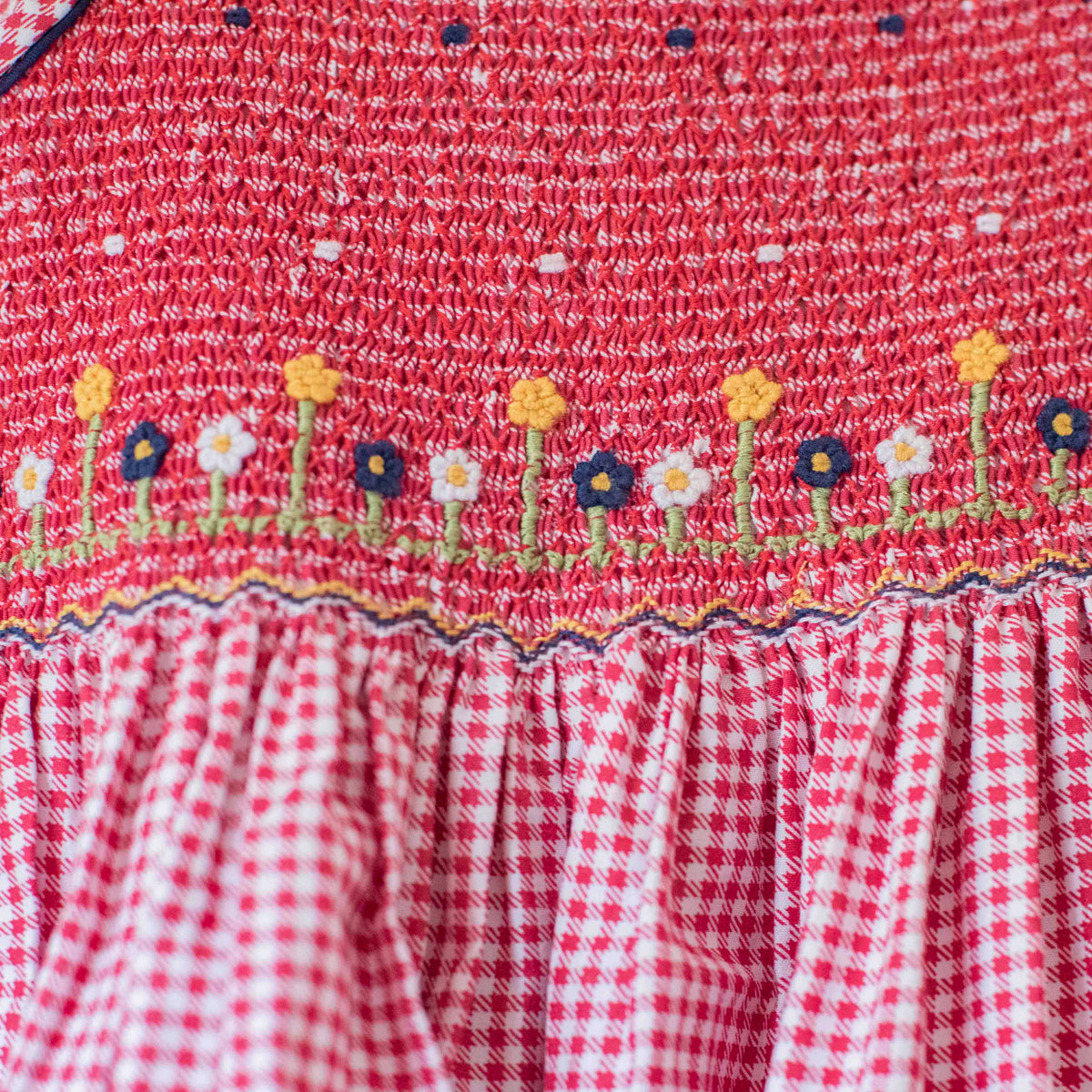 Checkered dress with floral embroidery | 4-5 years