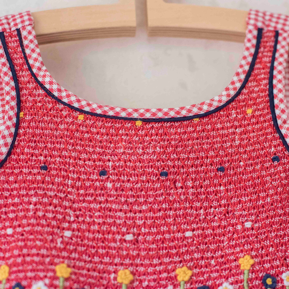 Checkered dress with floral embroidery | 4-5 years