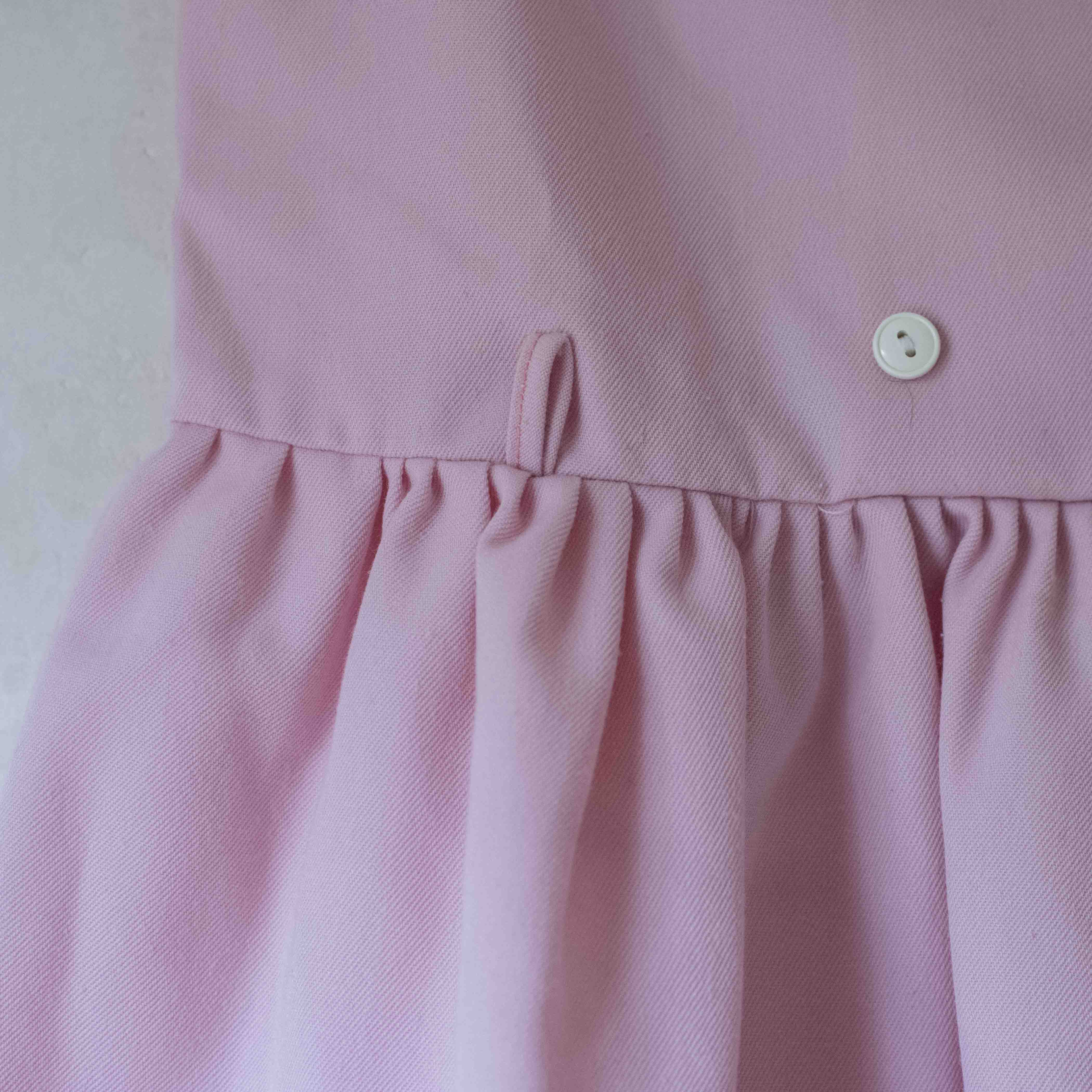 שמלה ורודה עם כפתורים לבנים | 18-24 חודשים