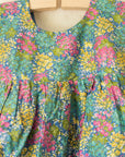שמלת פרחים מטריפה - oda-paam.com