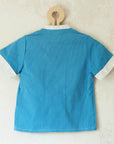 חולצת פסים כחולה עם כיס - oda-paam.com